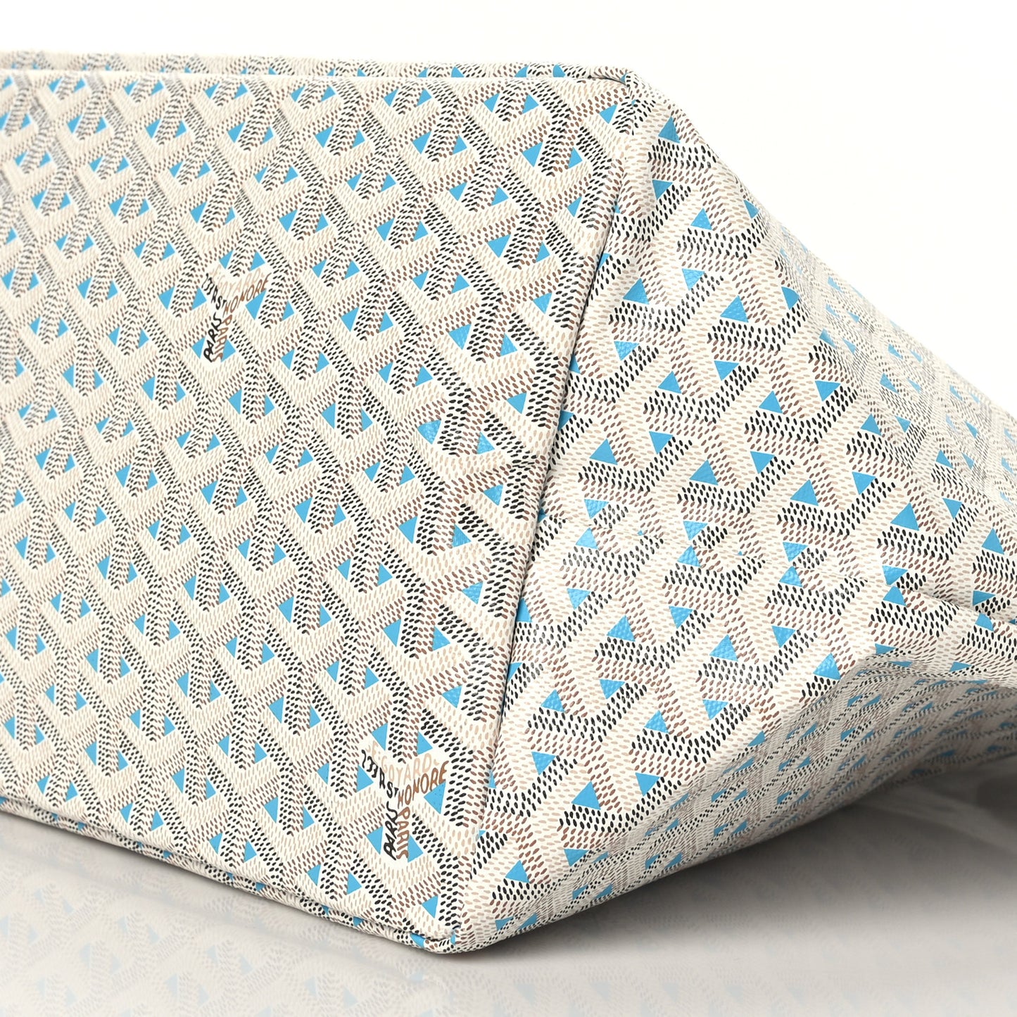 Goyardine Saint Louis Claire Voie GM White Opaline