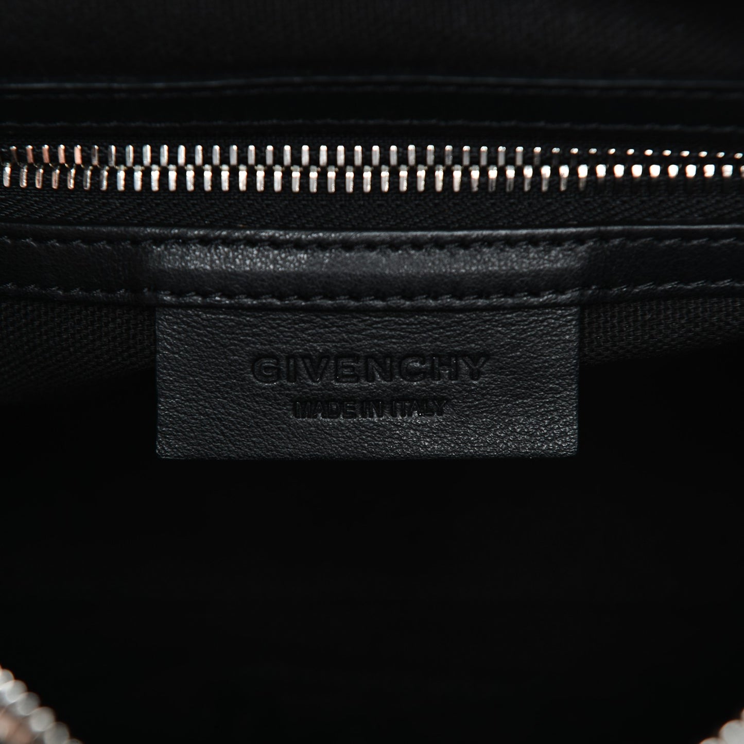 Waxed Calfskin Micro Metal Cross Nightingale Black