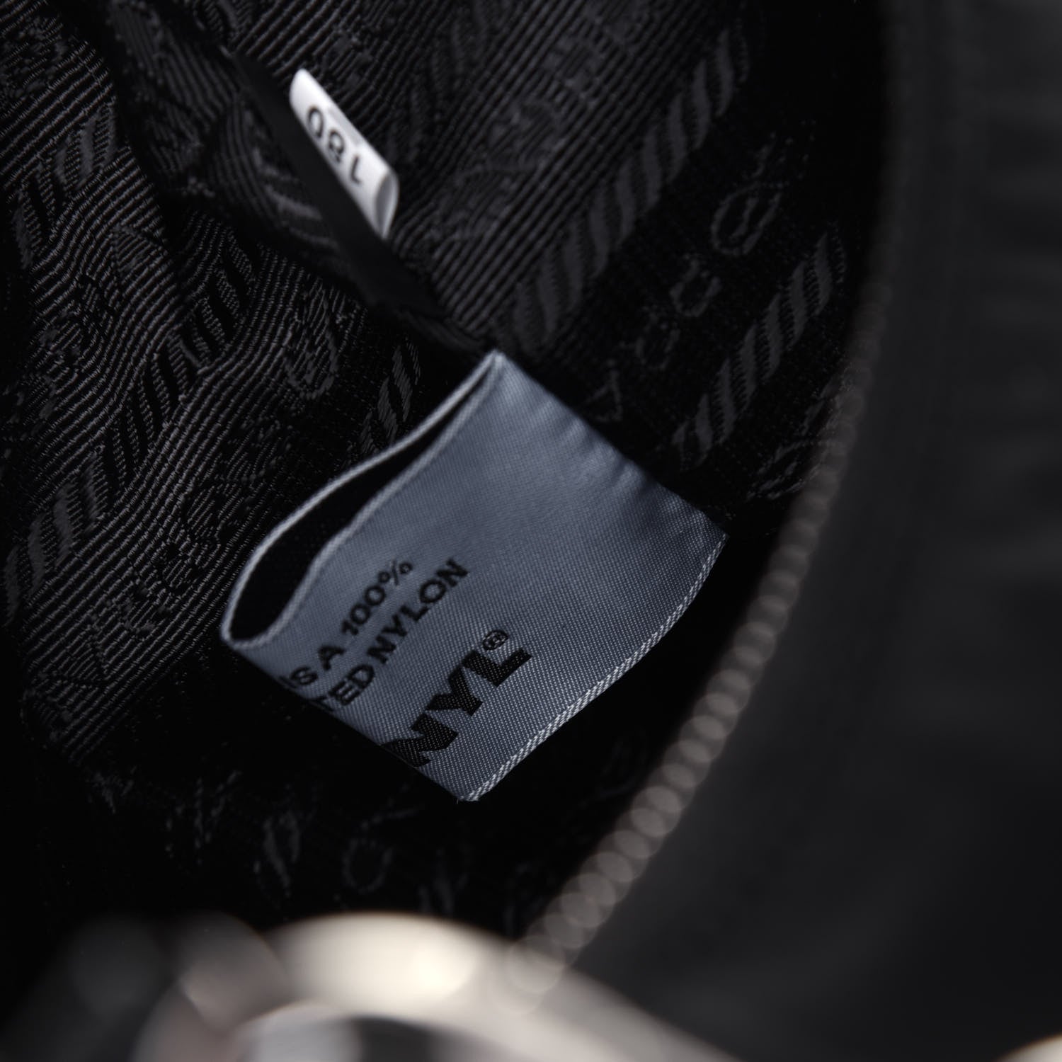 Prada Nylon Re-Edition 2005 Shoulder Bag Black 11 of 17