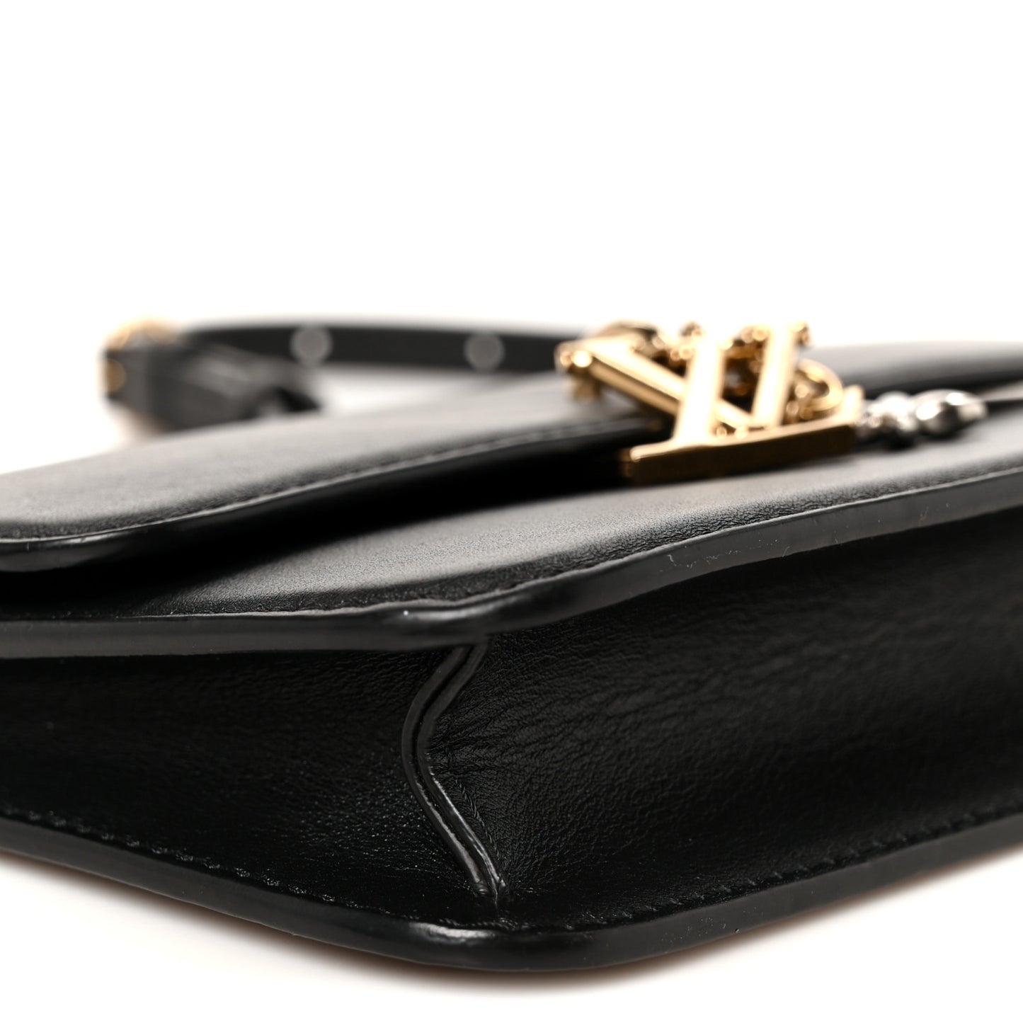 Calfskin LV Bloom Wallet On Chain Black