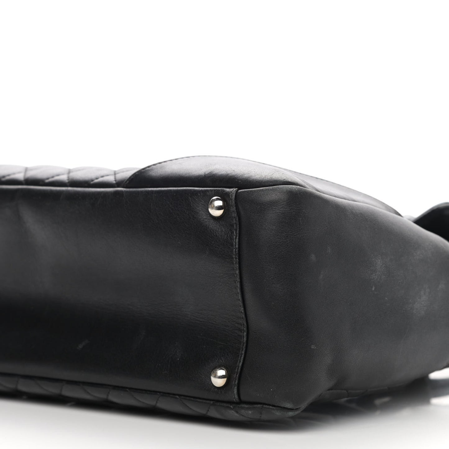 Calfskin Quilted Large Cambon Flap Black White