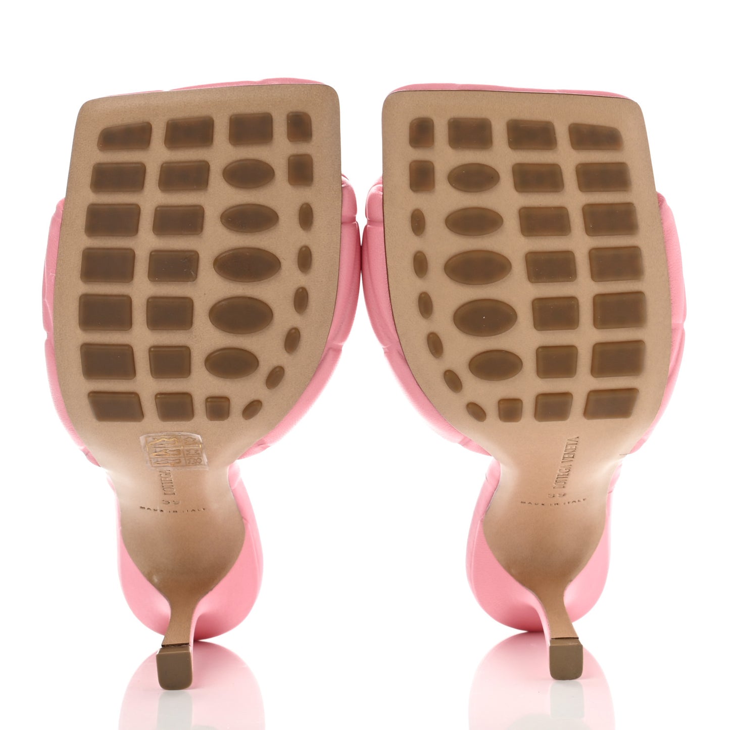 Nappa Quilted Rubber Lido Mule Sandals 39 Blossom
