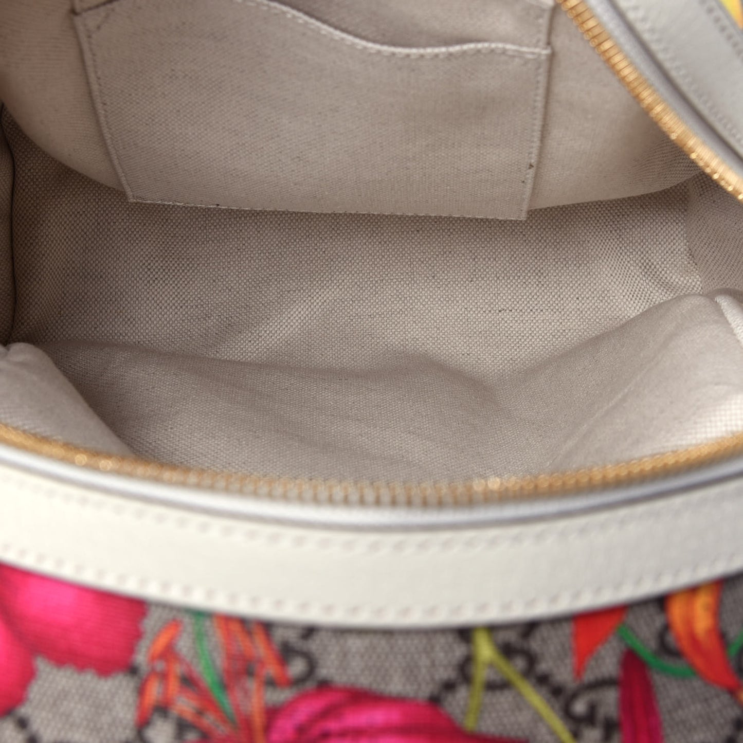 GG Supreme Monogram Flora Web Small Ophidia Day Backpack White