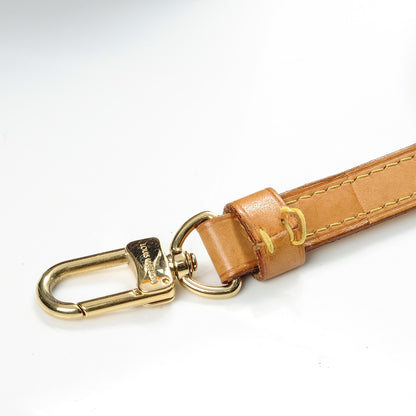 Louis Vuitton Vernis Brea MM Amarante 12 of 12