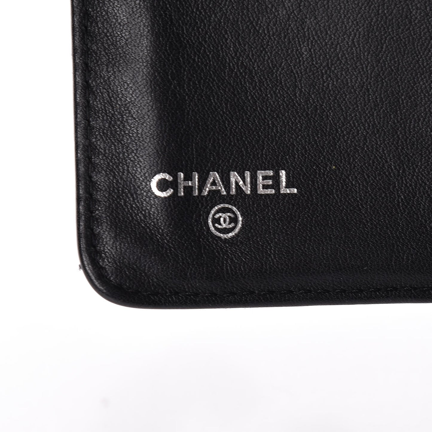 Patent Quilted Brilliant Zipped Pocket Wallet Black