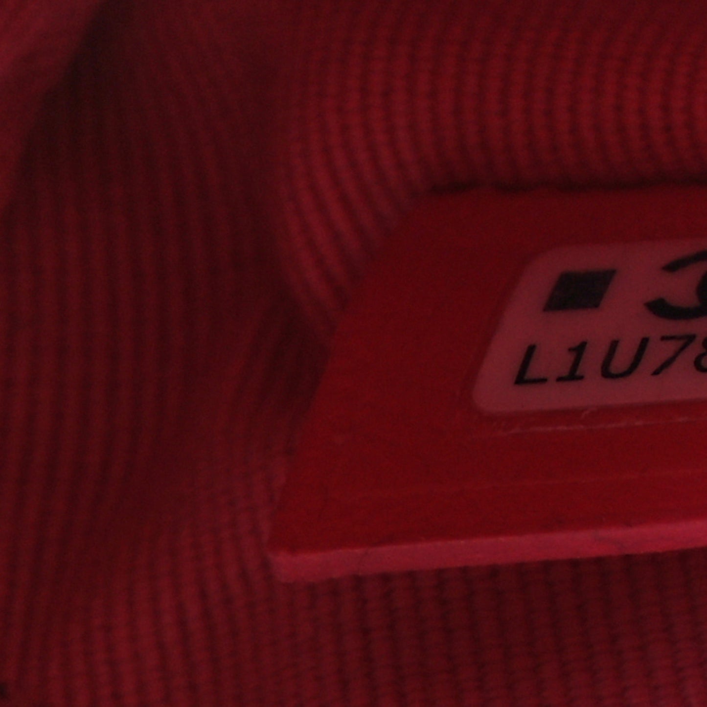 Caviar Quilted Zip Card Holder Wallet Pink