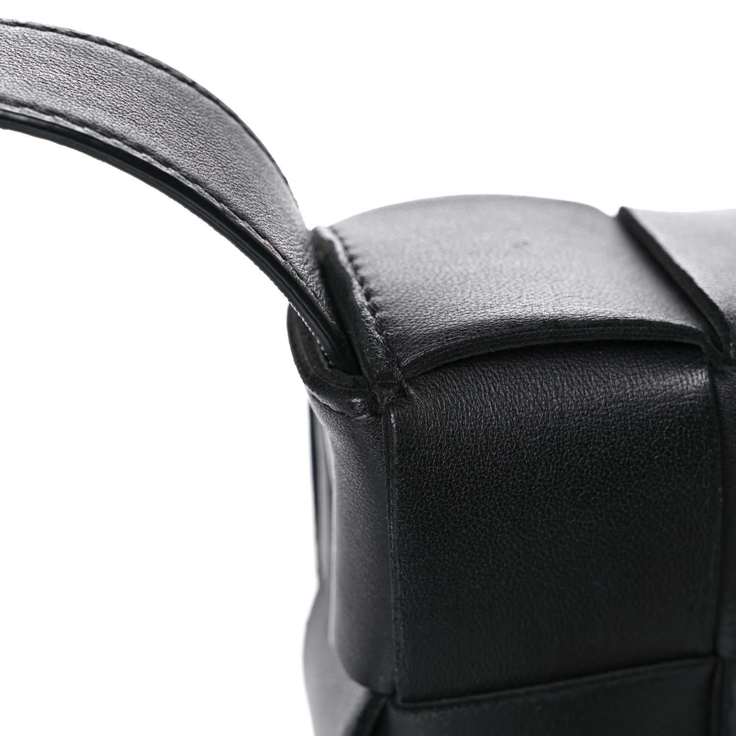 Bottega Veneta Lambskin Maxi Intrecciato Cassette Crossbody Bag Black 10 of 14