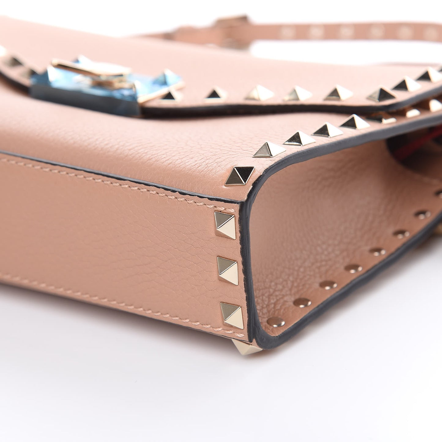 Pebbled Calfskin Medium Rockstud Flip Lock Crossbody Bag Skin Sorbet