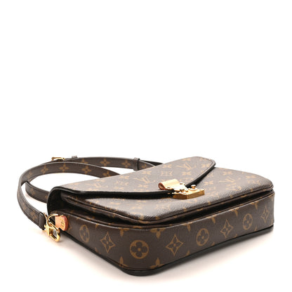 Louis Vuitton Monogram Pochette Metis 4 of 10