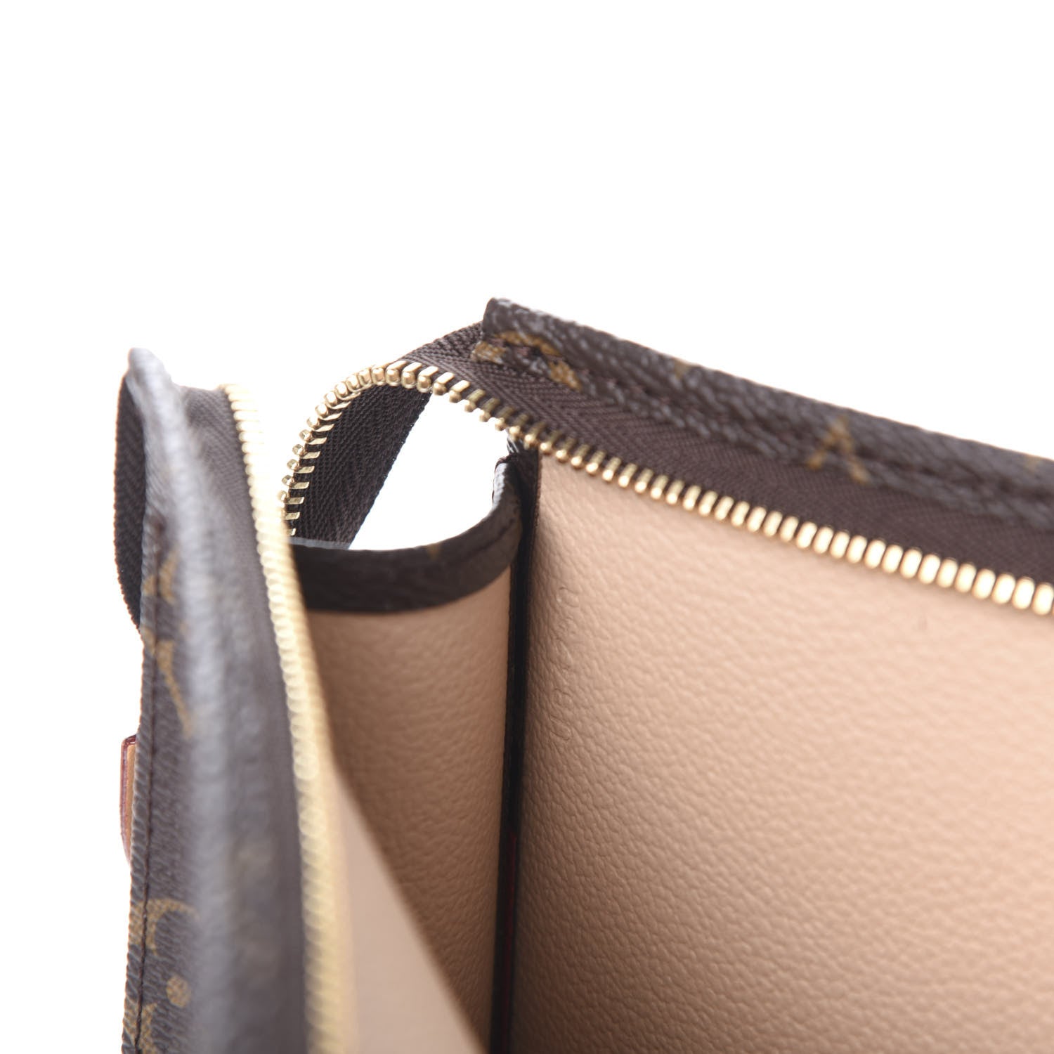 Louis Vuitton Monogram Game On Toiletry Pouch 26 9 of 11
