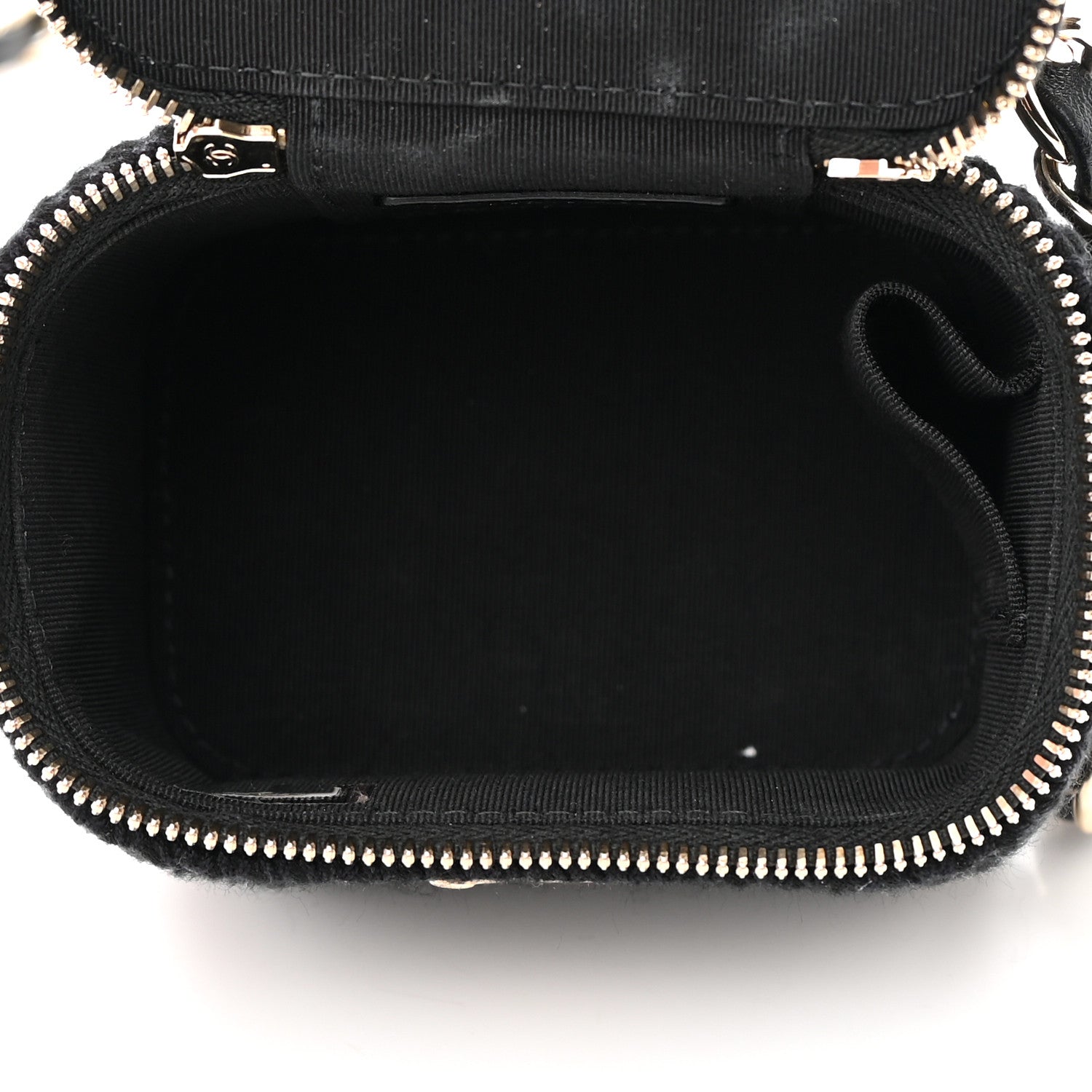 Chanel Lambskin Crochet Small Vanity Case With Chain Black 5 of 17