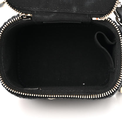 Chanel Lambskin Crochet Small Vanity Case With Chain Black 5 of 17