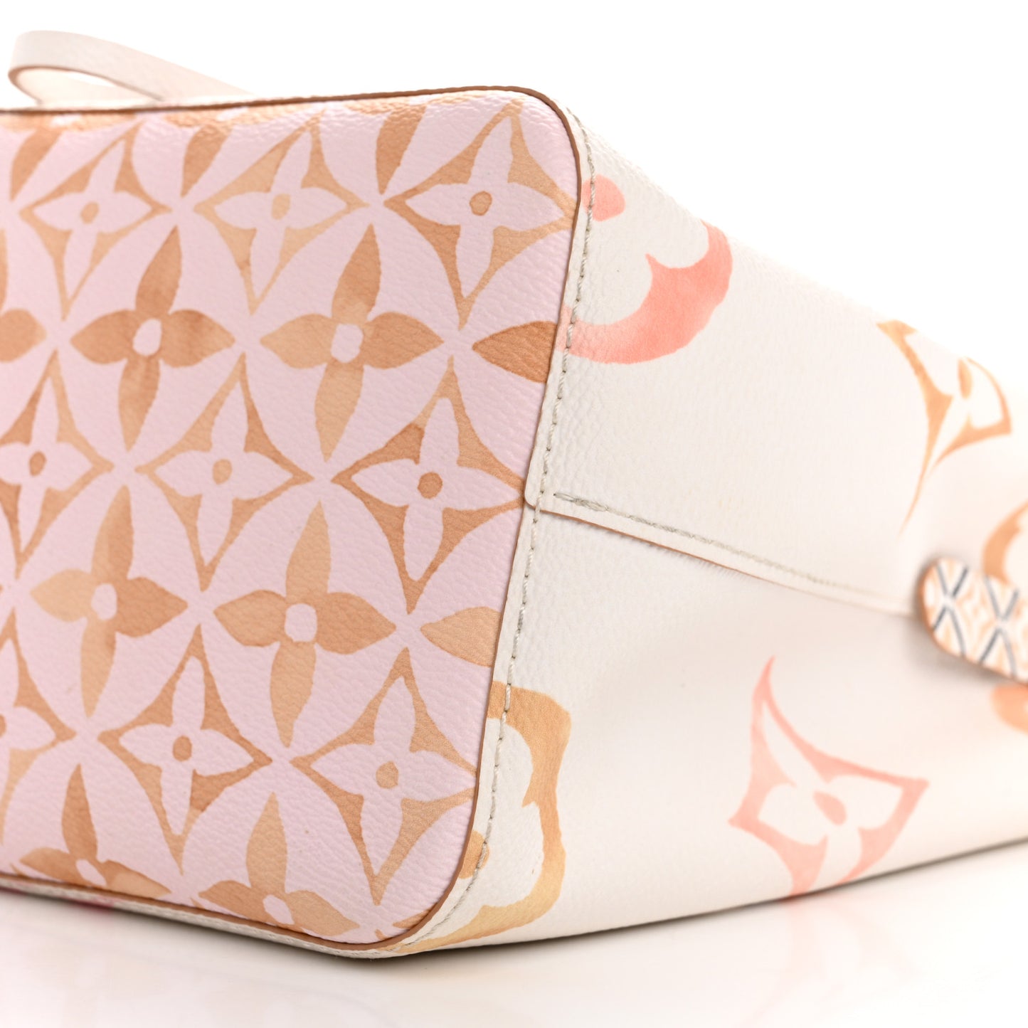 Monogram Giant By The Pool 2.0 Neonoe BB Beige