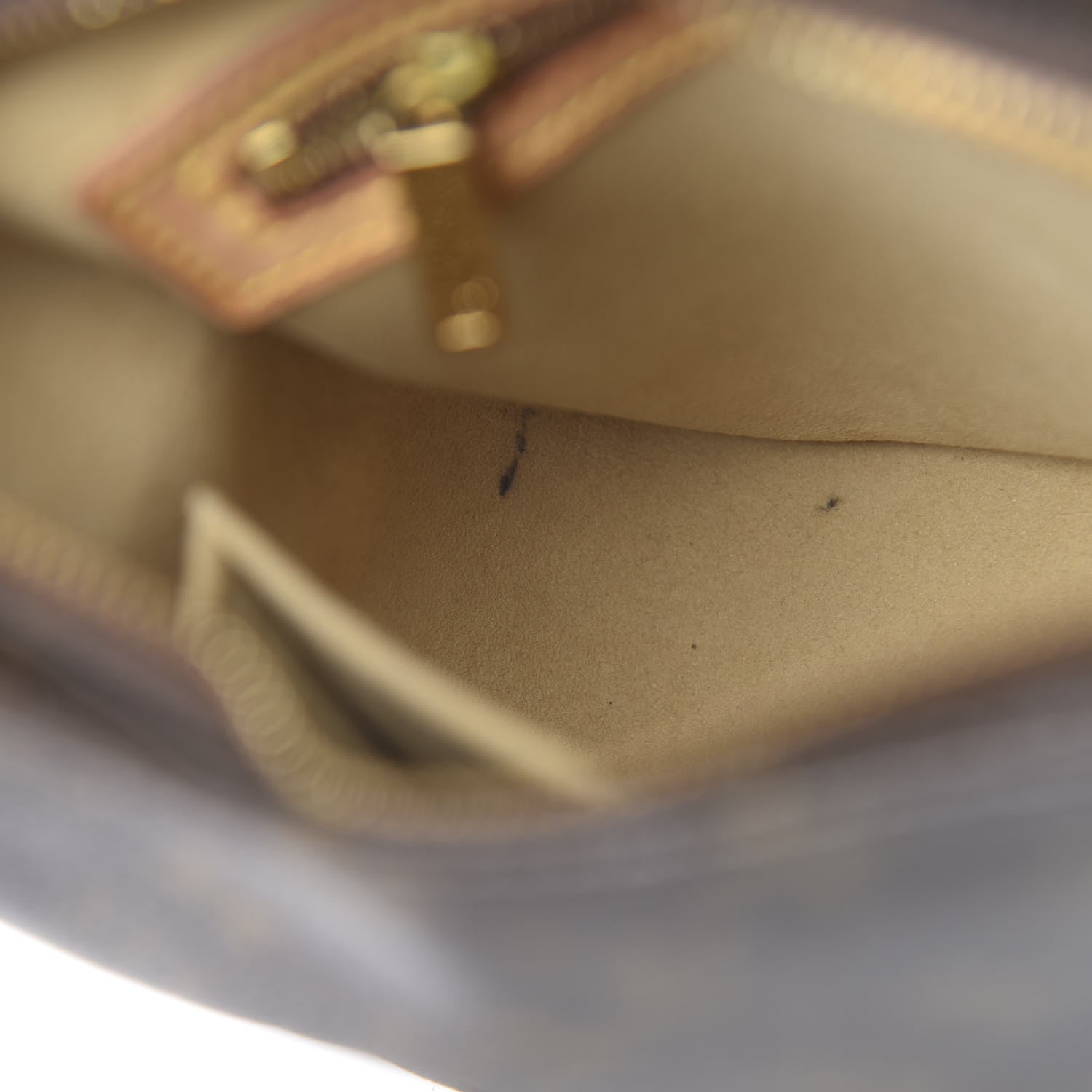 Louis Vuitton Monogram Looping MM 7 of 13