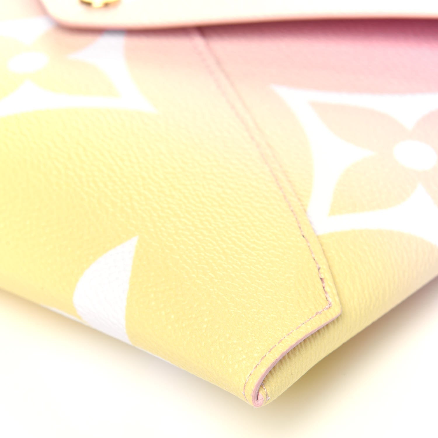 Louis Vuitton Monogram Giant By The Pool Large Kirigami Pochette Pink 8 of 11