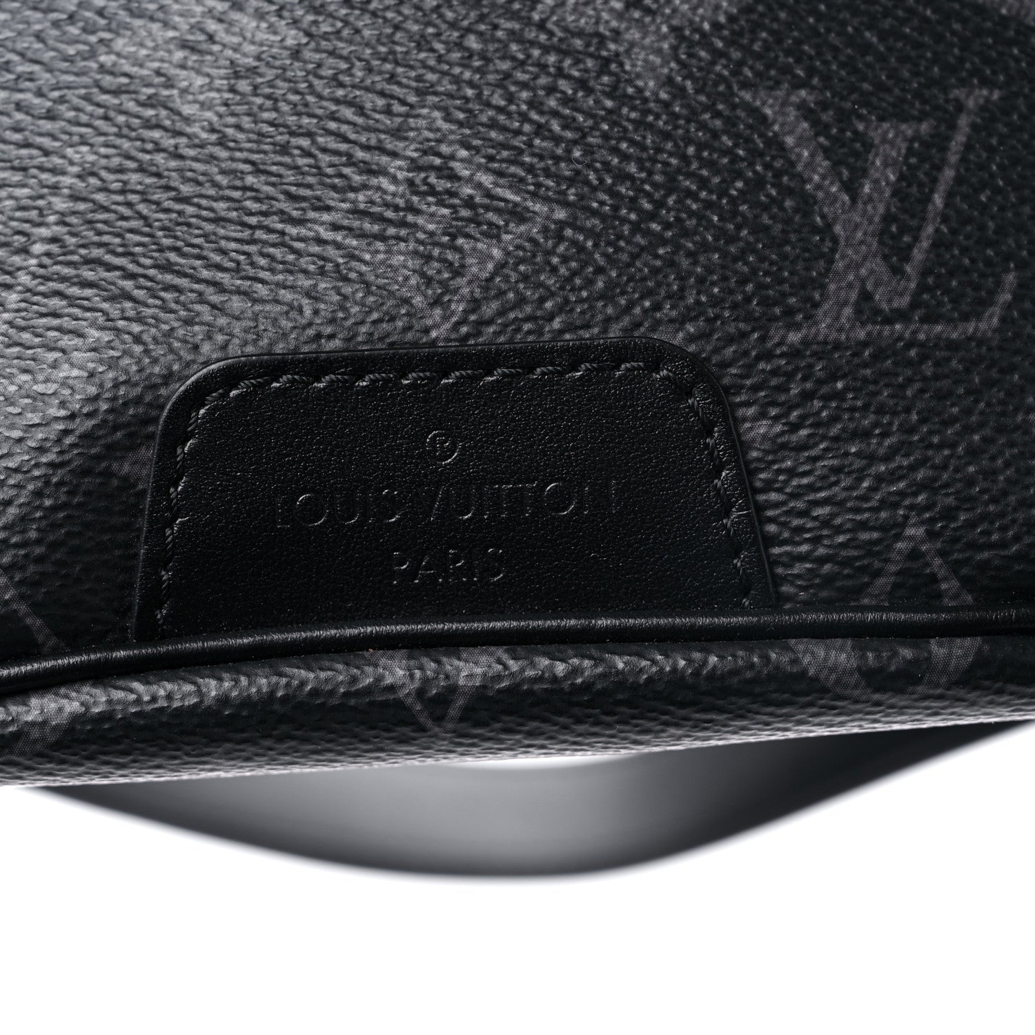 Louis Vuitton Monogram Eclipse Discovery Bumbag 9 of 10