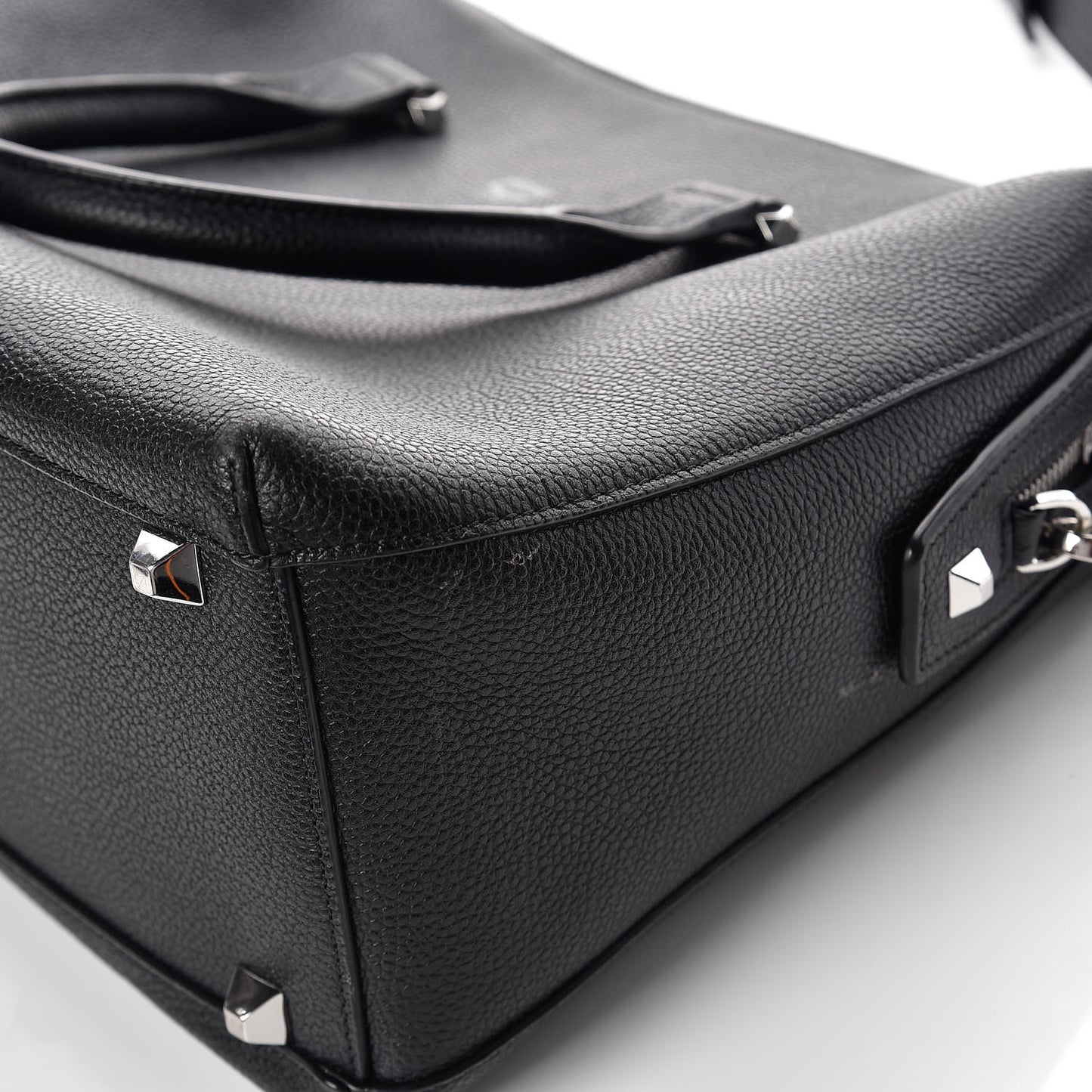 Grained Calfskin Medium Ella Boston Black