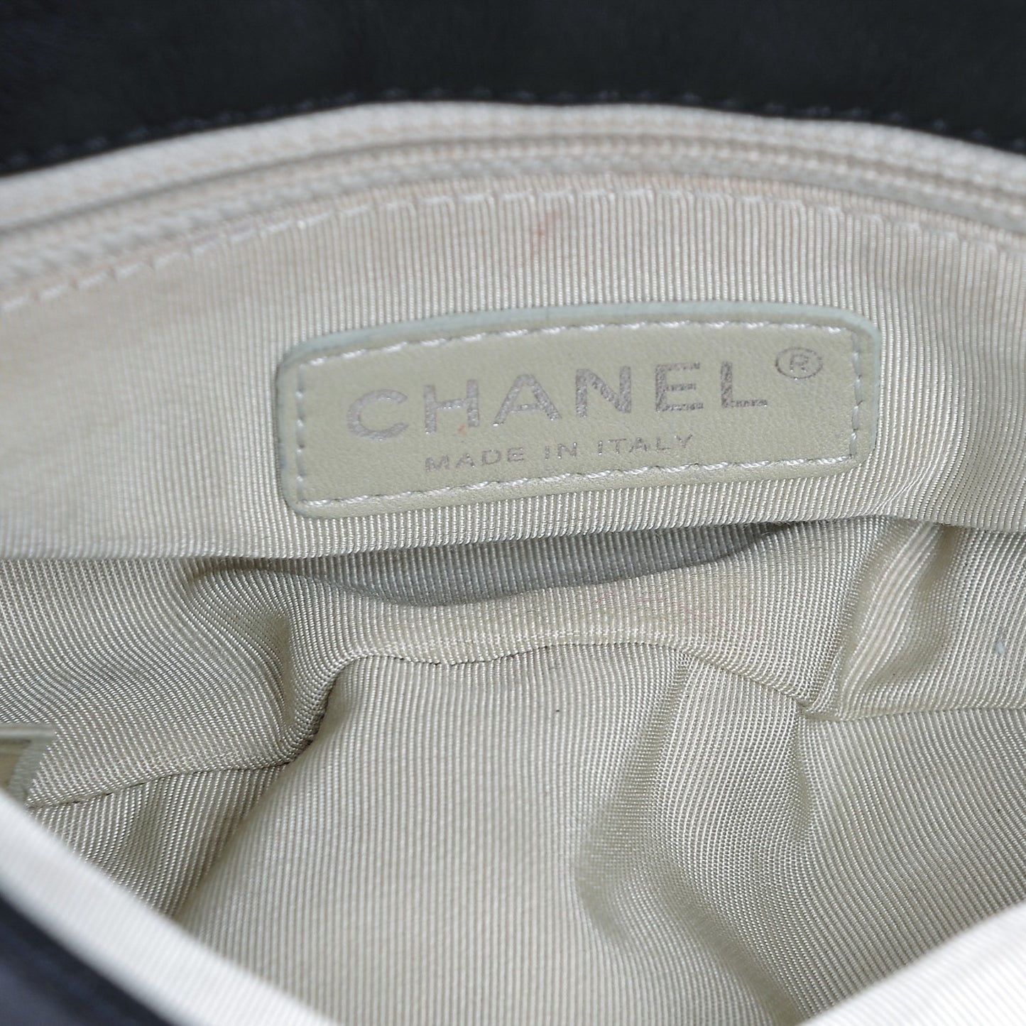Washed Lambskin Quilted Mini Chain Around Flap Black