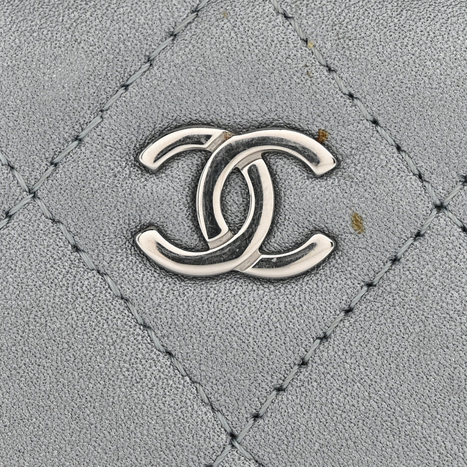 Chanel Metallic Lambskin Quilted Zip Around Coin Purse Wallet Silver 8 of 11