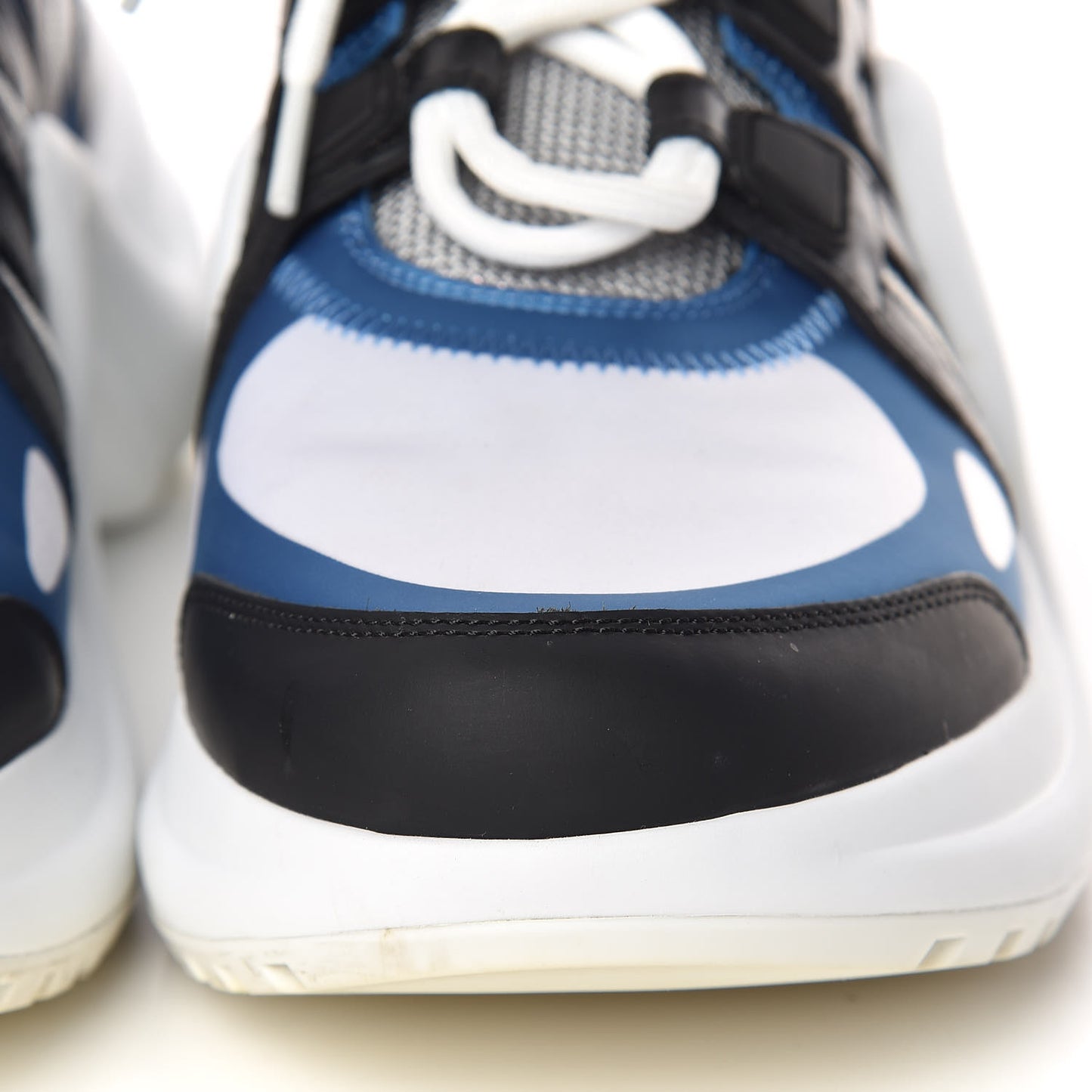 Calfskin Technical Nylon LV Archlight Sneakers 40 Blue Black Gris
