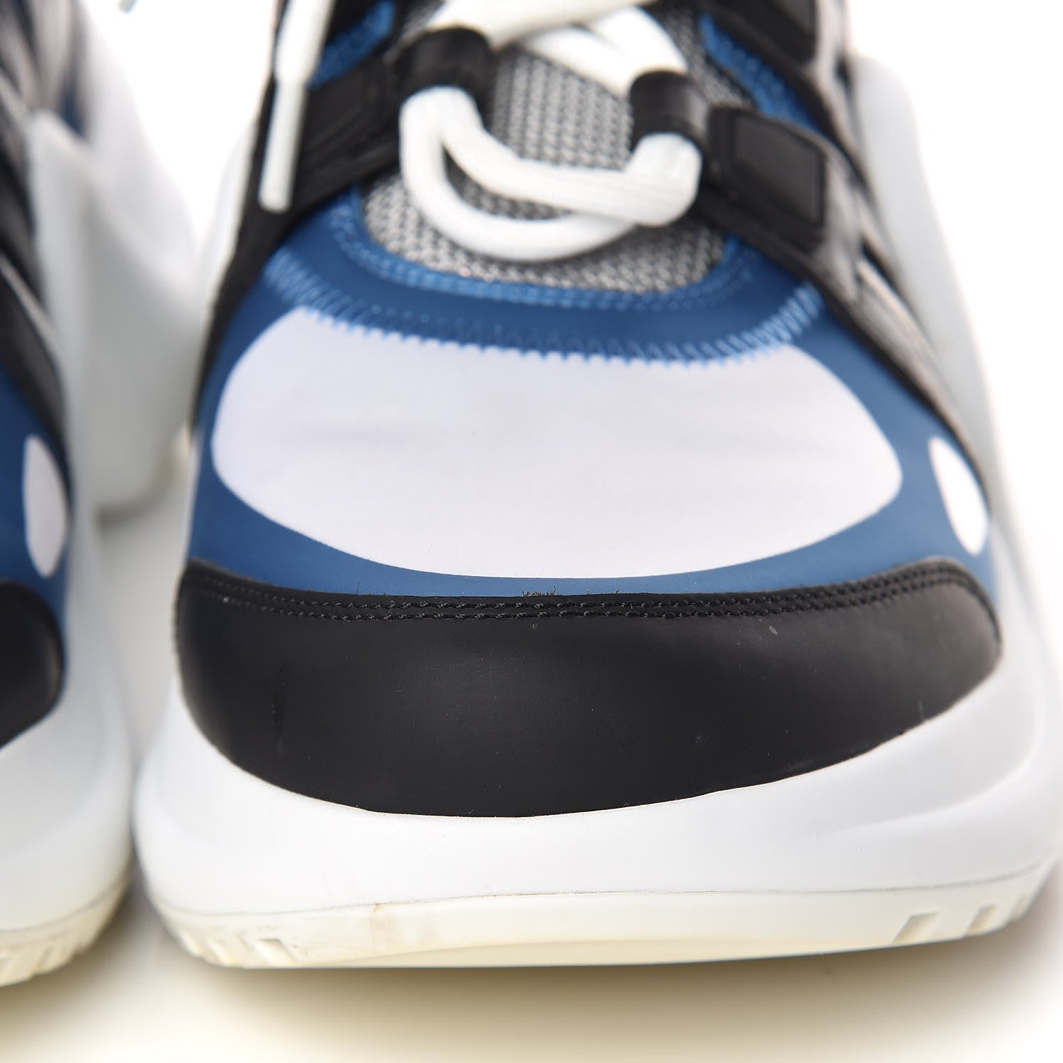 Louis Vuitton Calfskin Technical Nylon LV Archlight Sneakers 40 Blue Black Gris 12 of 16