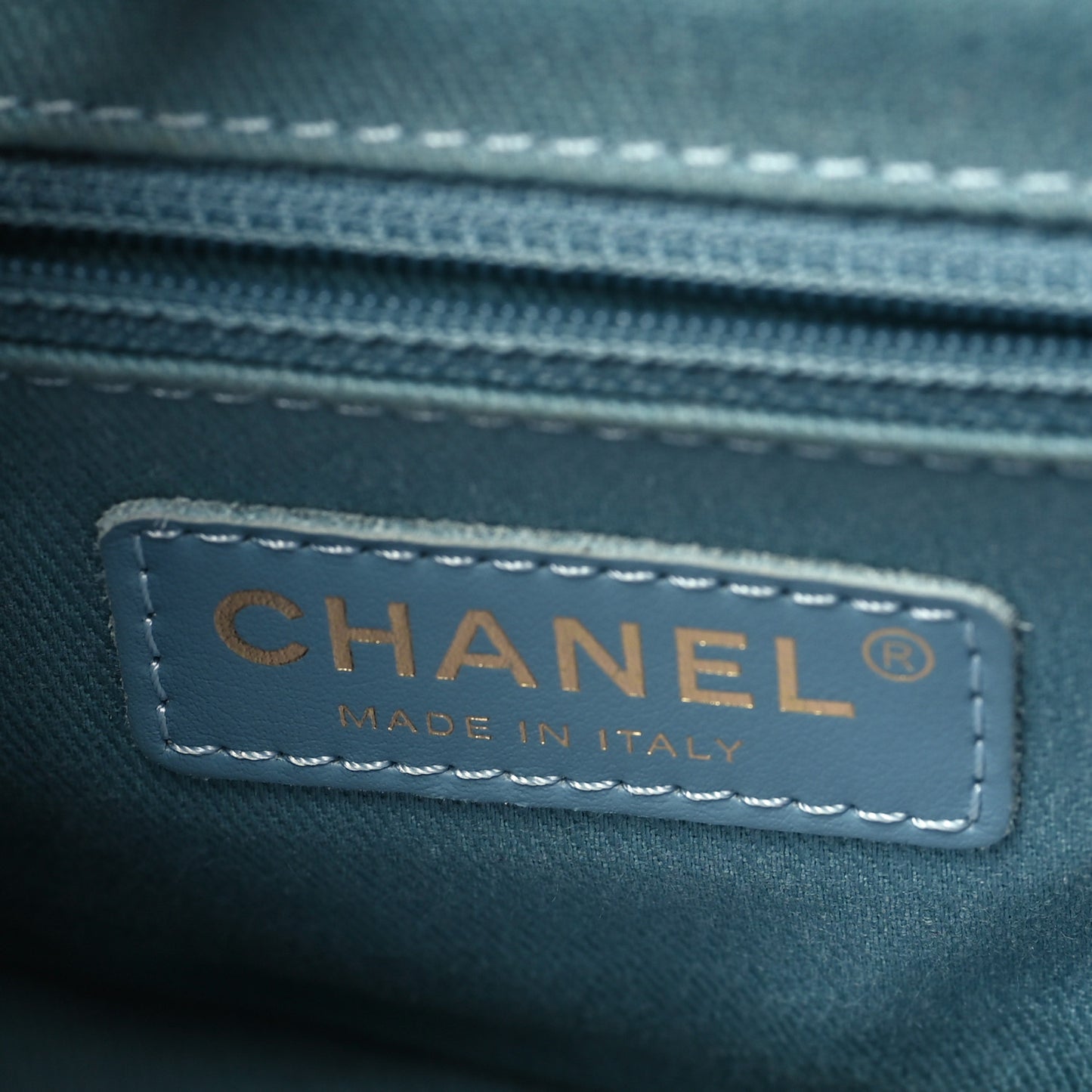 Caviar Quilted Small Business Affinity Flap Blue