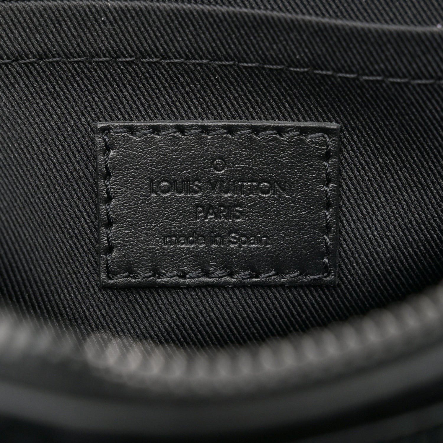Louis Vuitton Monogram Eclipse Alpha Messenger 7 of 12