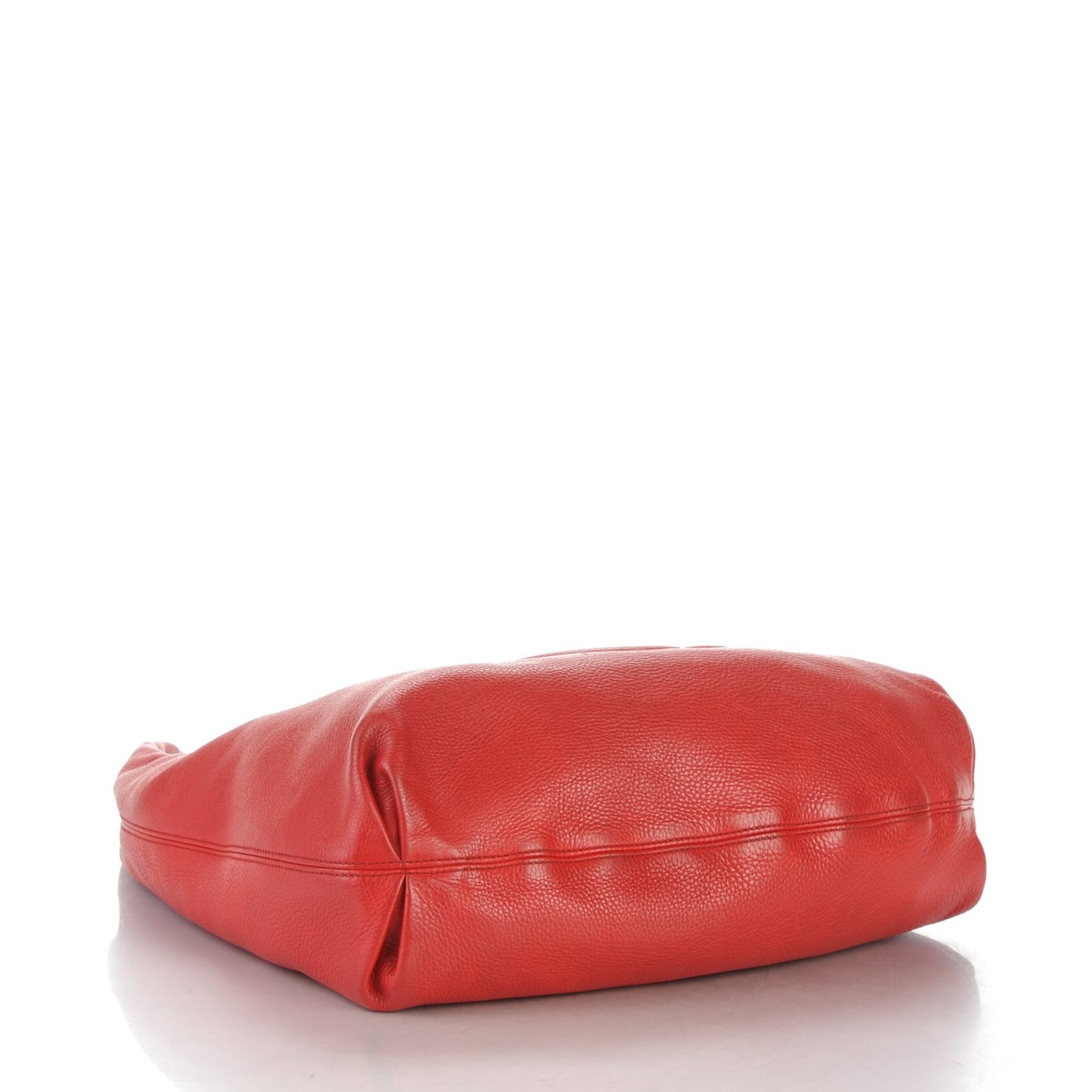 Pebbled Calfskin Large Soho Hobo Red