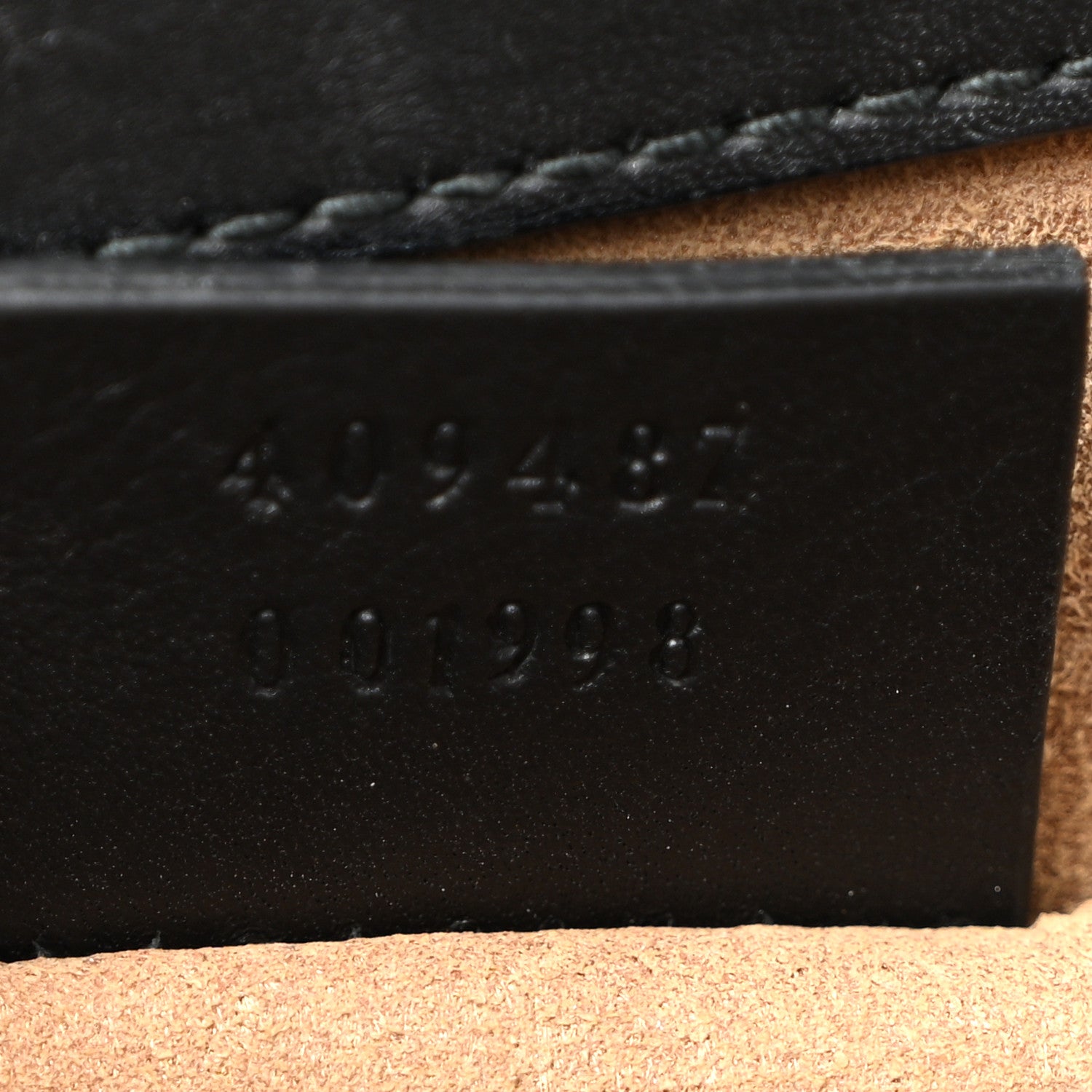 Gucci GG Supreme Monogram Calfskin Small Padlock Shoulder Bag Beige Black Cuir Beige Black Cuir 6 of 12