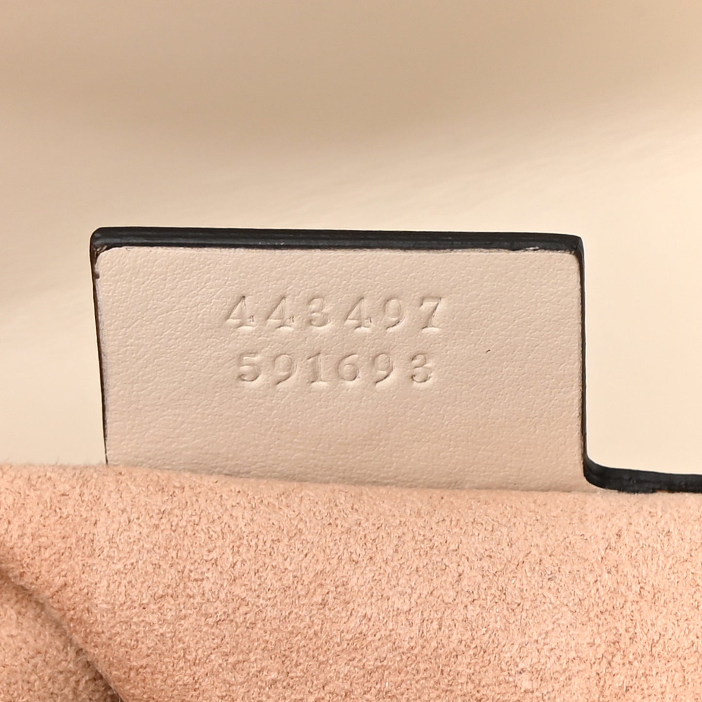 Calfskin Matelasse Small GG Marmont Shoulder Bag White