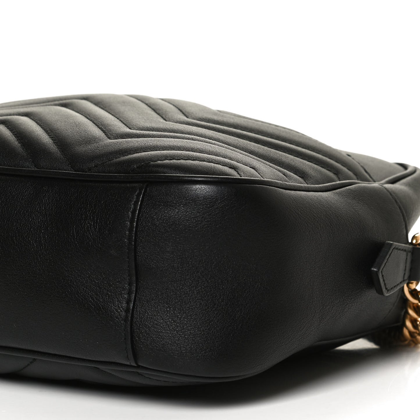 Calfskin Matelasse Medium GG Marmont Chain Shoulder Bag Black