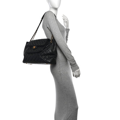 Chanel Caviar Quilted Flap Tote Black 2 of 13