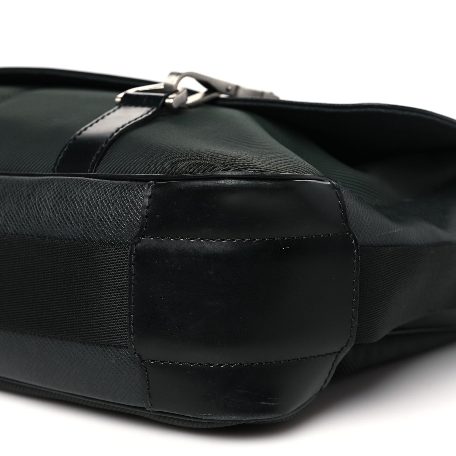 Louis Vuitton Taiga Dersou Messenger Bag Ardoise 9 of 14