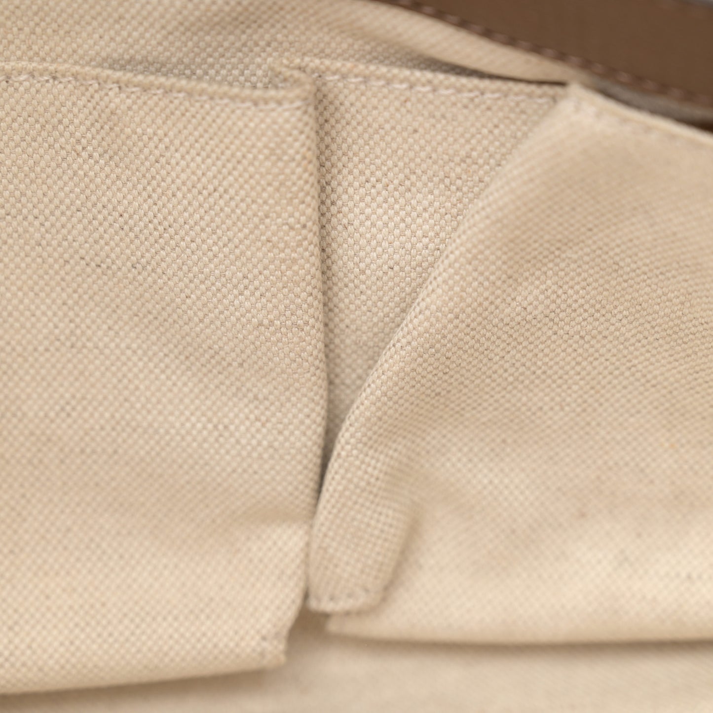 Pebbled Calfskin Medium Bamboo Shopper Tote Acero