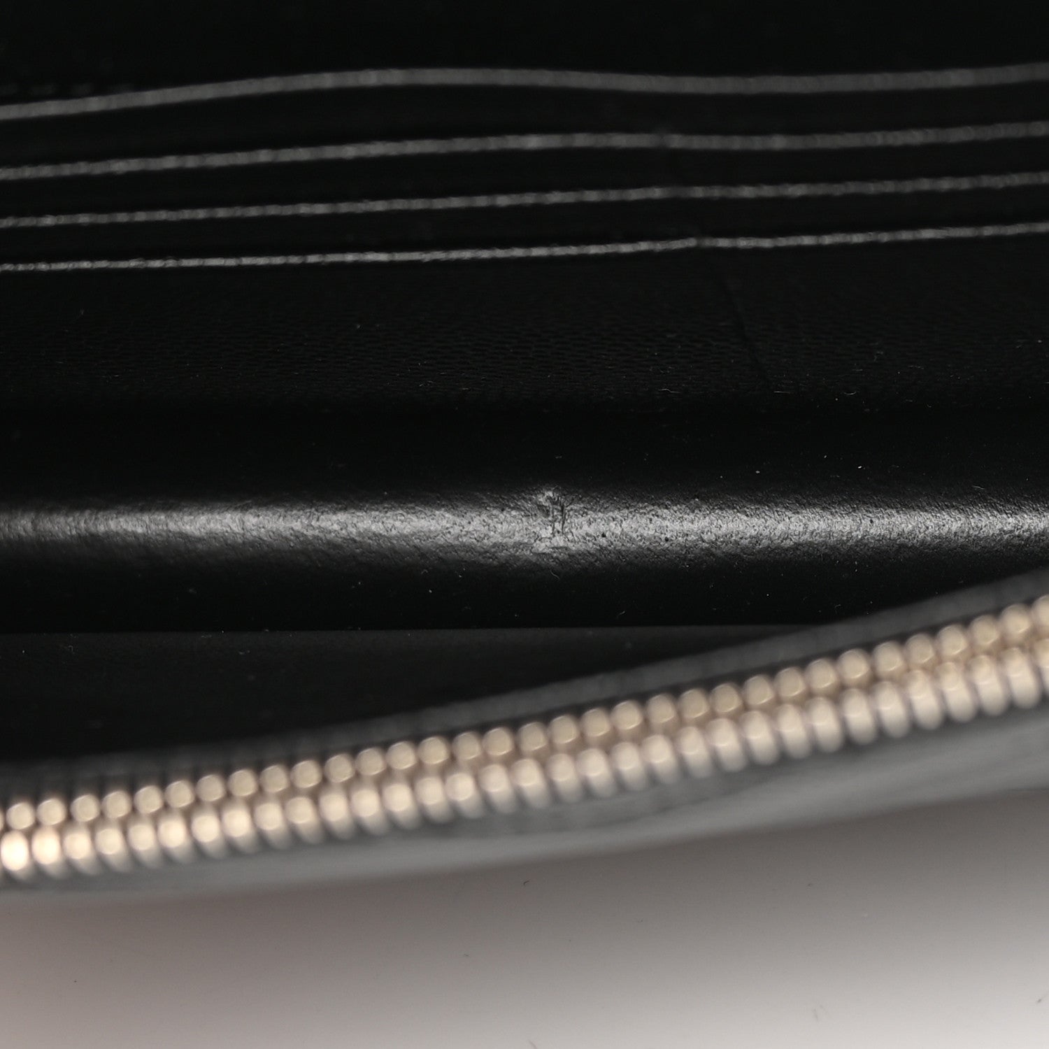 Saint Laurent Grain De Poudre Matelasse Chevron Monogram Envelope Chain Wallet Black 8 of 12