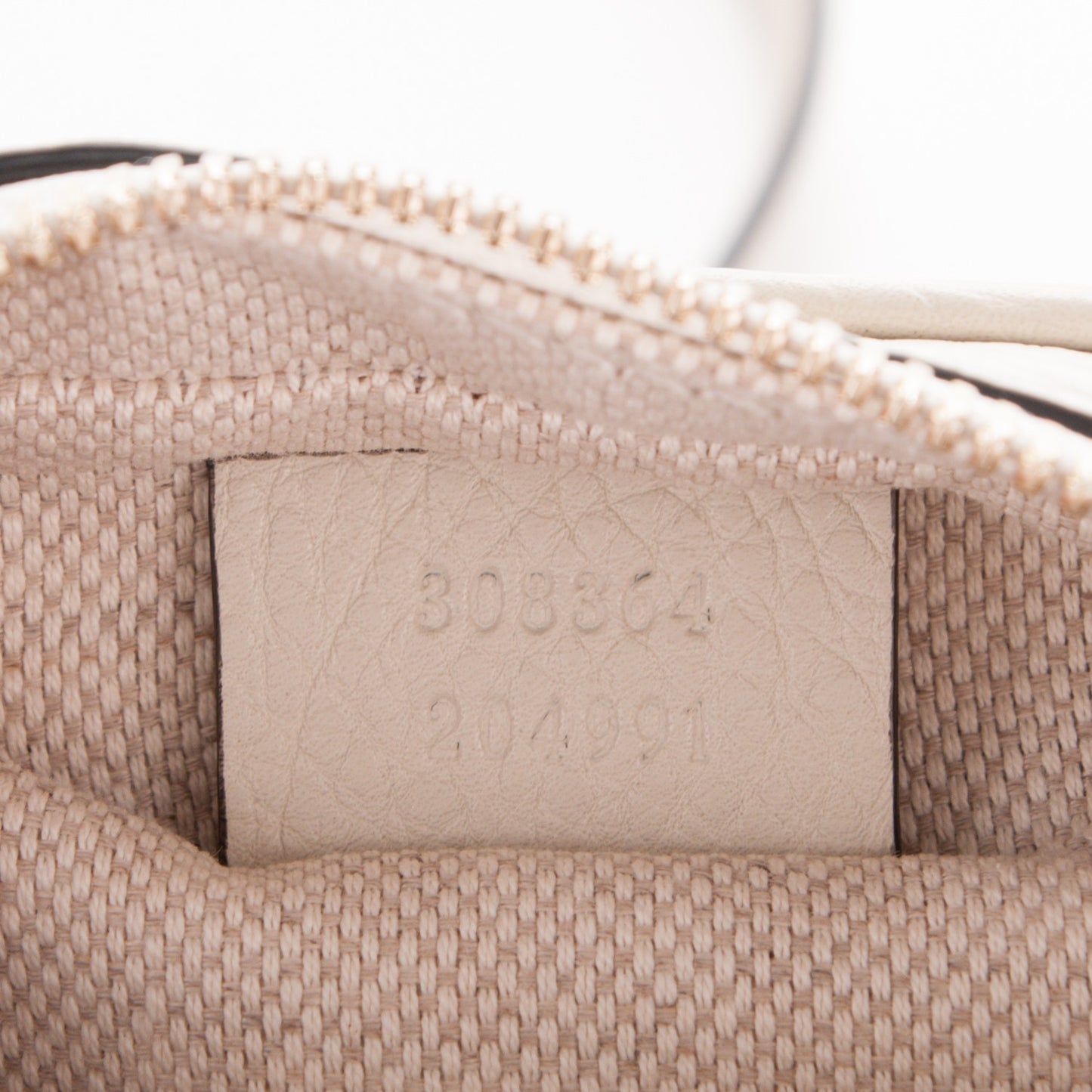 Pebbled Calfskin Small Soho Disco Bag Off White