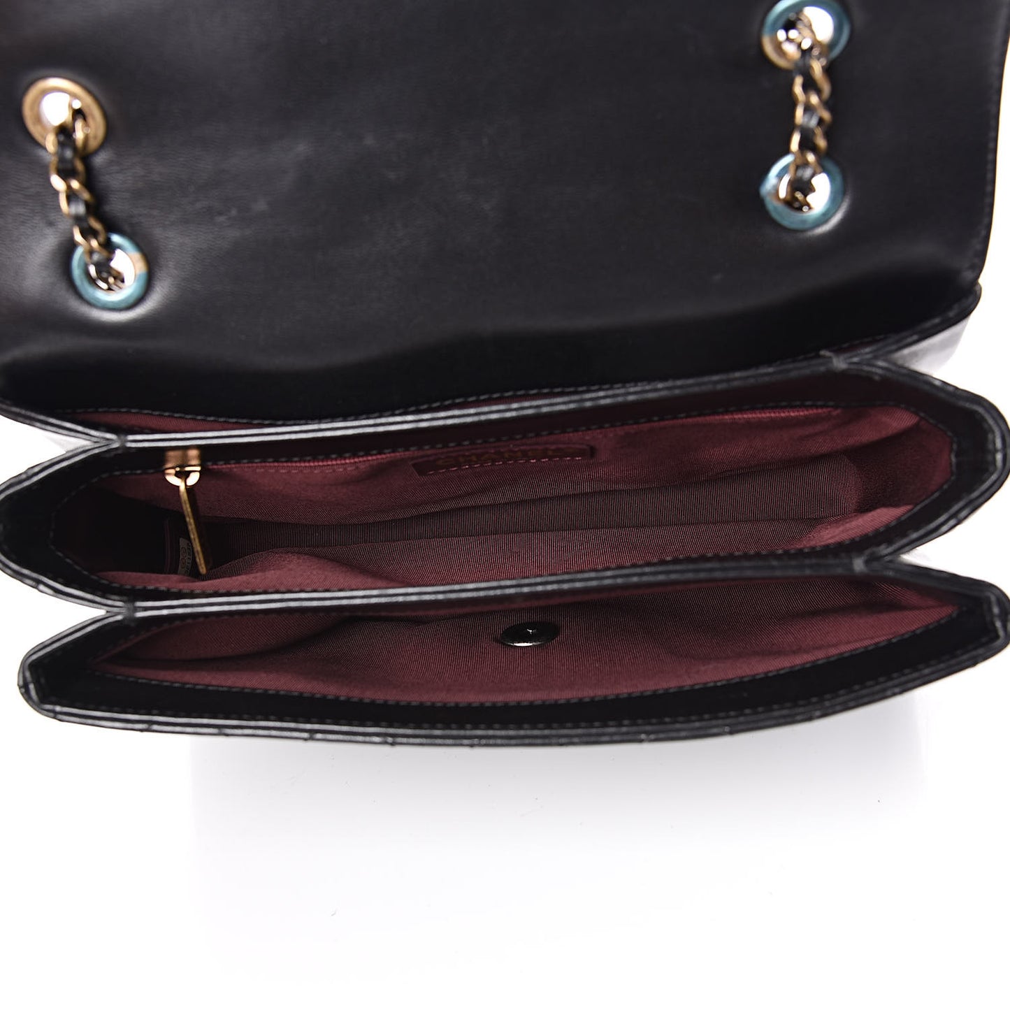 Shiny Lambskin Quilted Around The Corner Flap Black