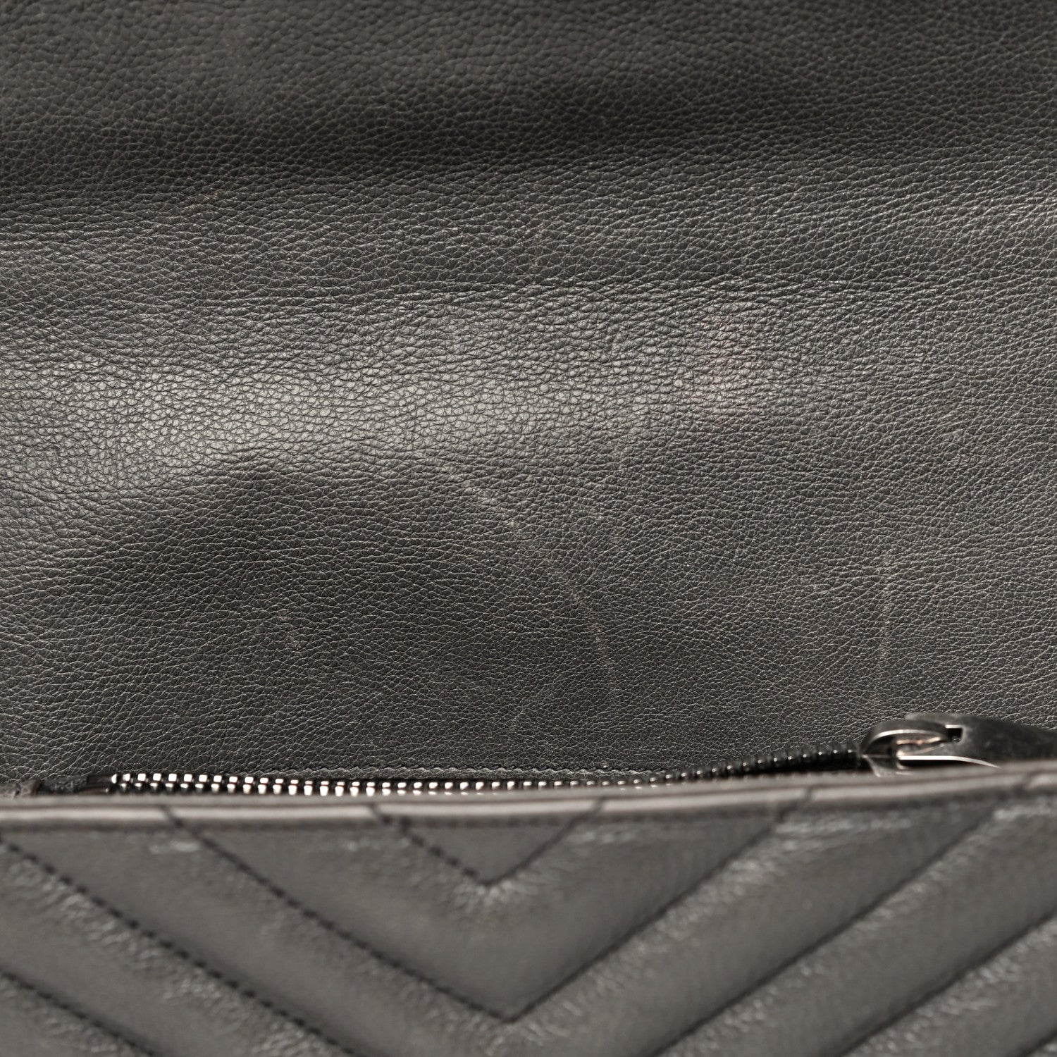 Saint Laurent Grained Calfskin Matelasse Chevron Monogram Medium College Bag Grey 9 of 18