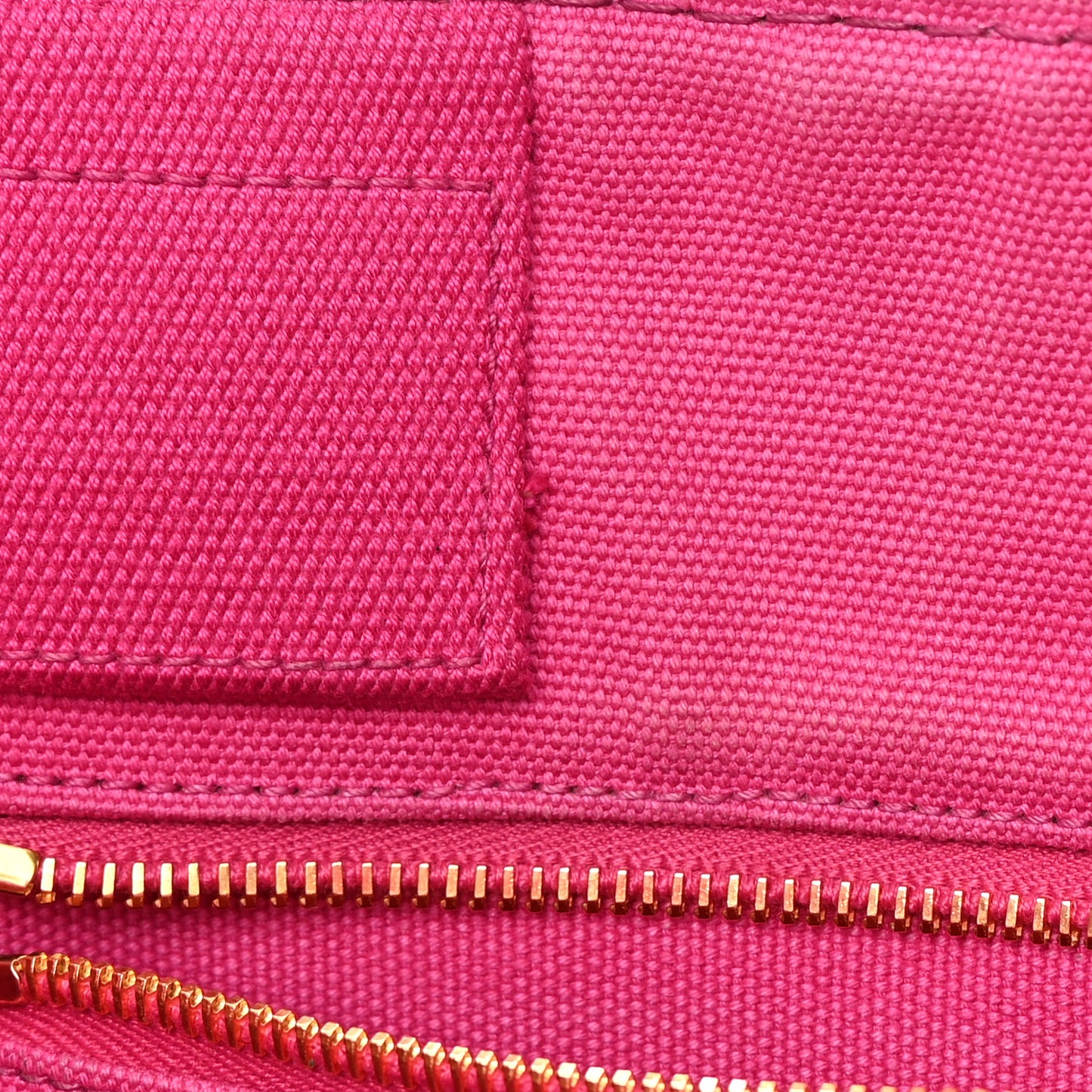 Canapa Small Logo Tote Fuxia