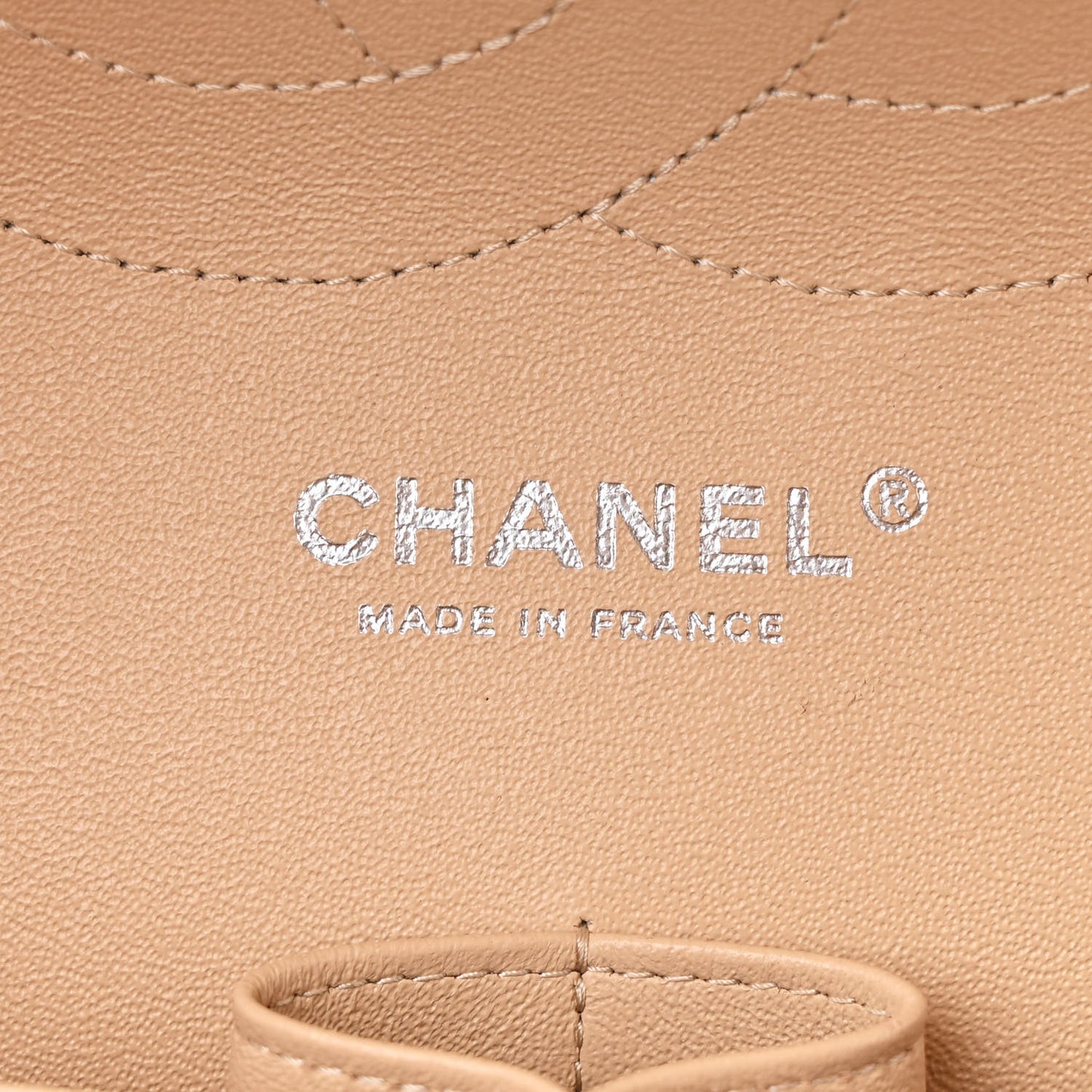Caviar Quilted Jumbo Double Flap Beige Clair