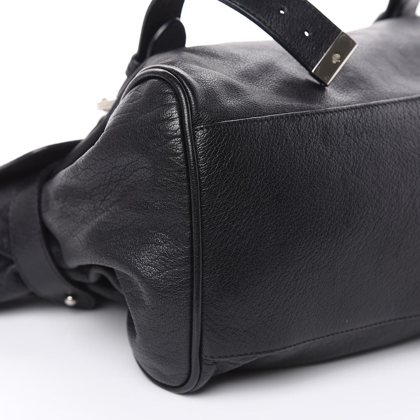Polished Buffalo Medium Alexa Black