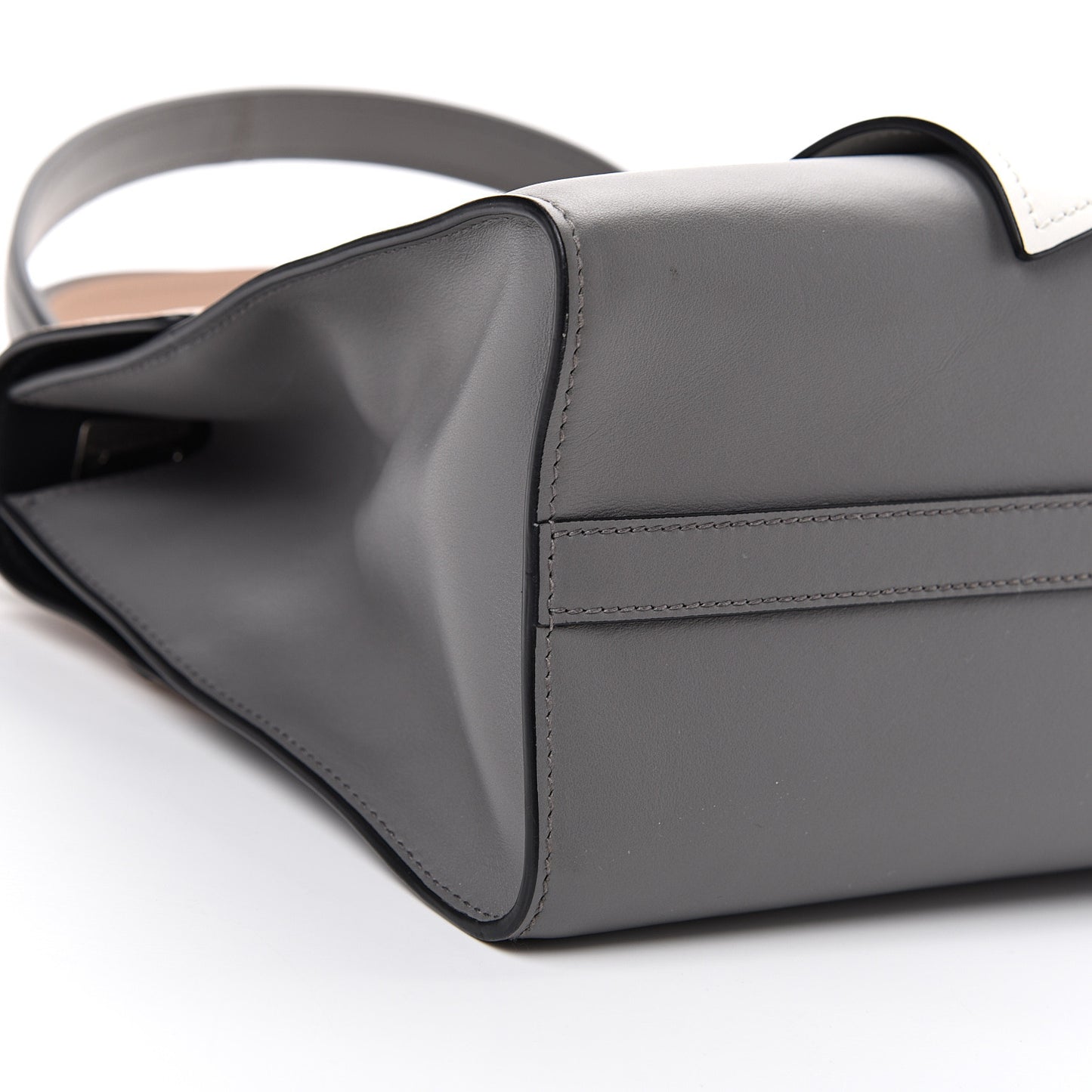 City Calf Ribbon Shoulder Bag Cammeo Bianco Marmo
