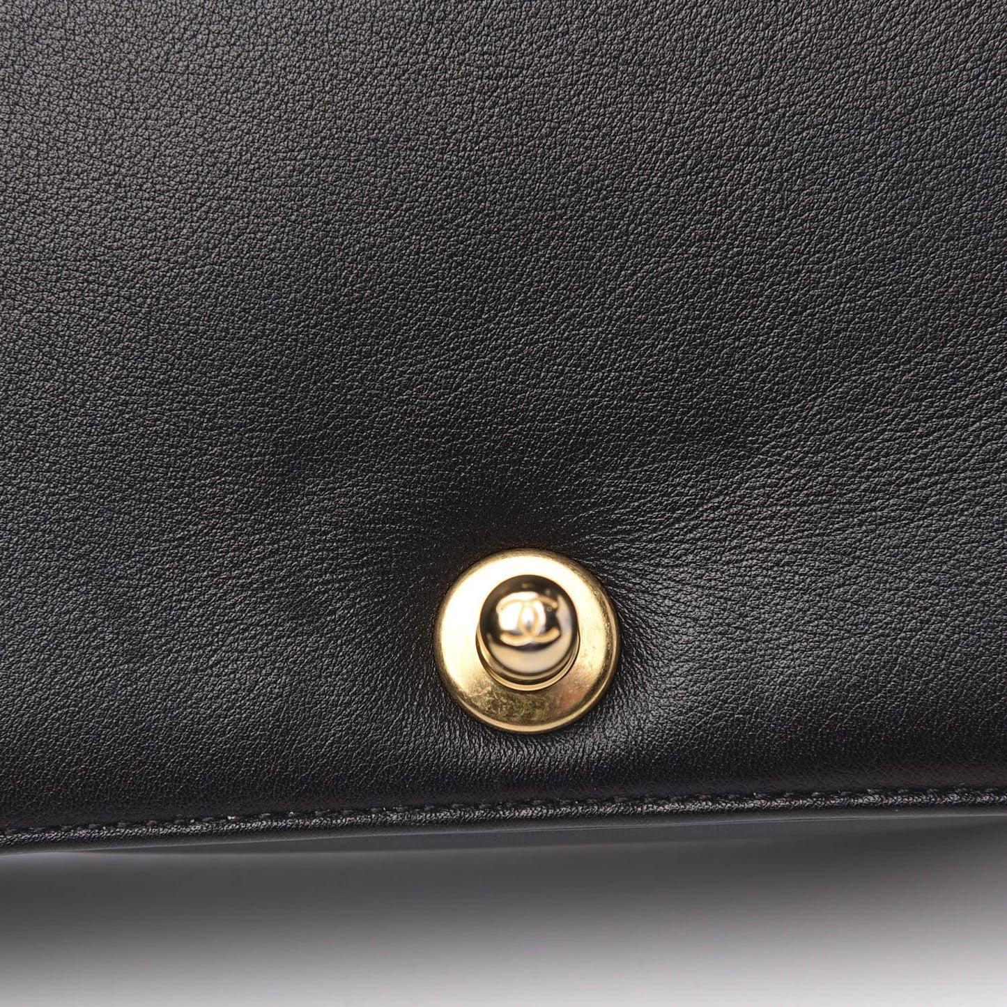 Lambskin Quilted Small Boy Flap Black