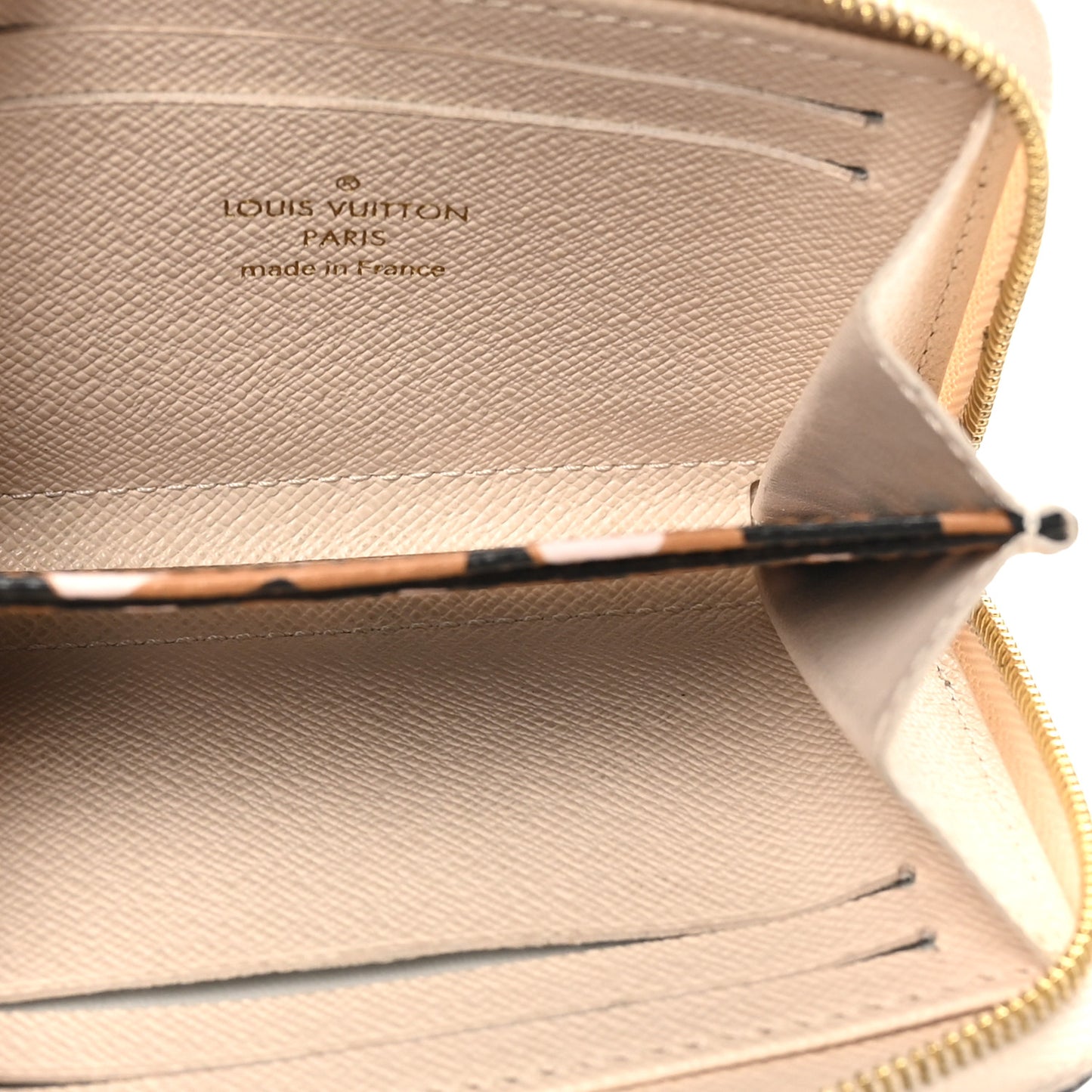 Monogram Giant Wild At Heart Zippy Coin Purse Creme