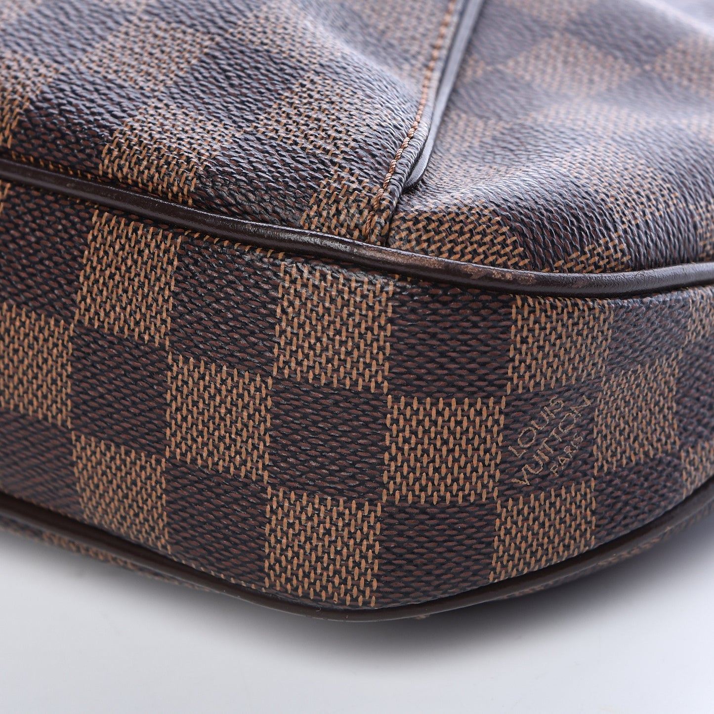 Damier Ebene Thames PM