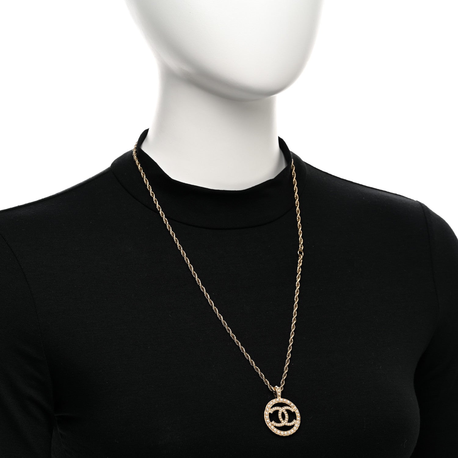 Chanel Pearl CC Round Pendant Necklace Gold 2 of 5