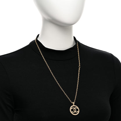 Chanel Pearl CC Round Pendant Necklace Gold 2 of 5