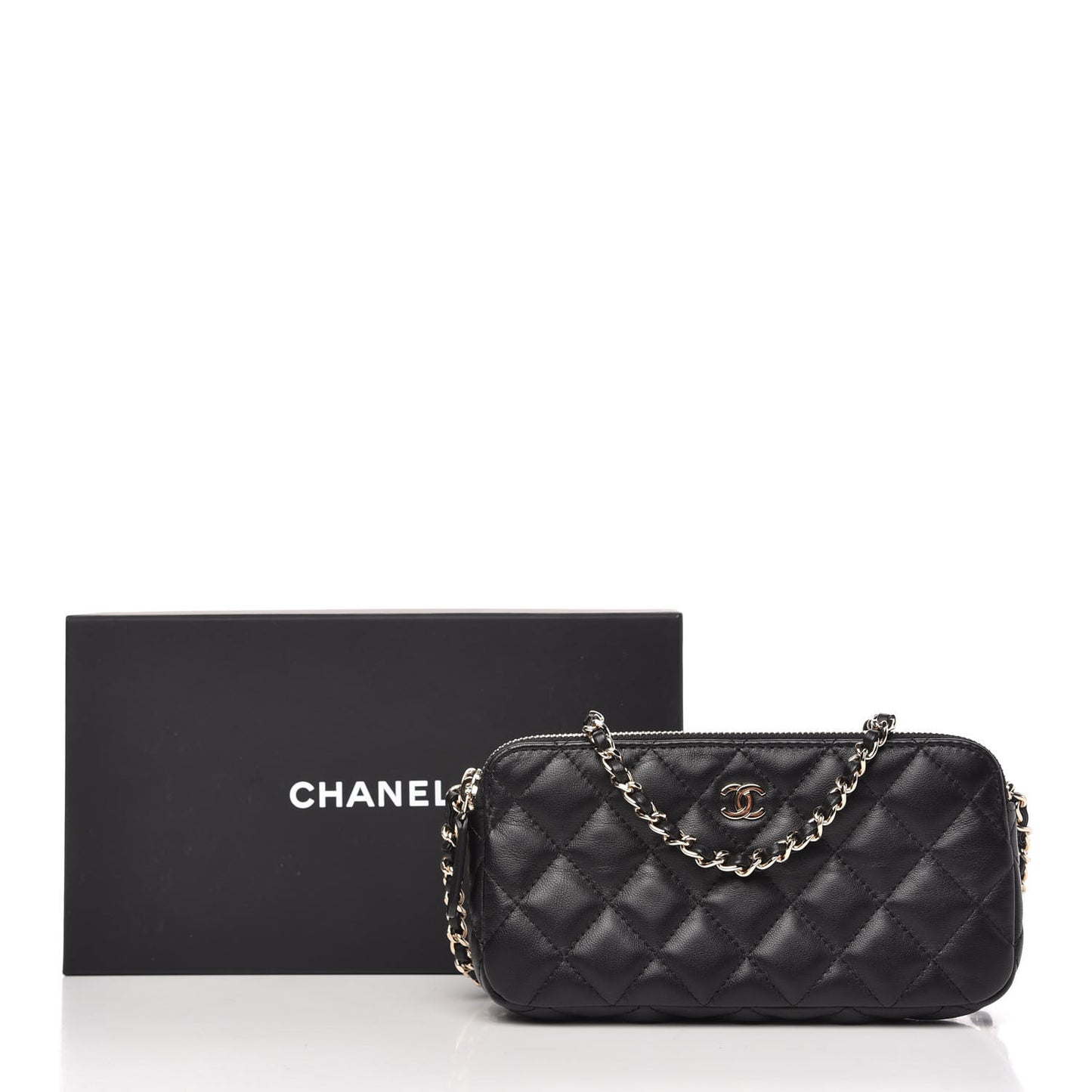 Lambskin Quilted Small Clutch With Chain Black