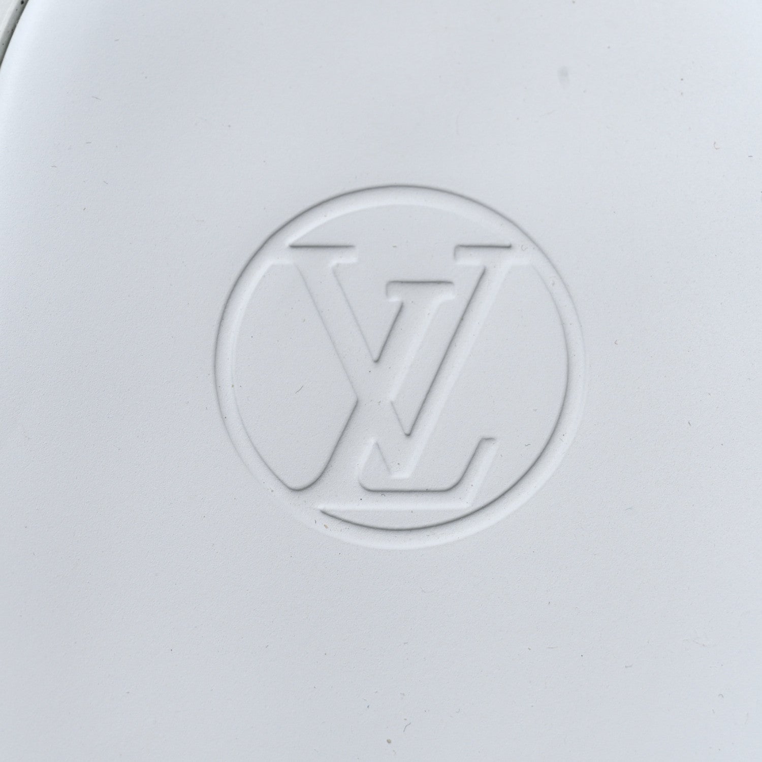 Louis Vuitton Rubber Monogram Embossed Sunbath Flat Mule 39 White 7 of 7