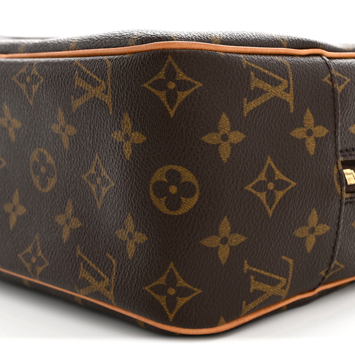 Monogram Cite MM